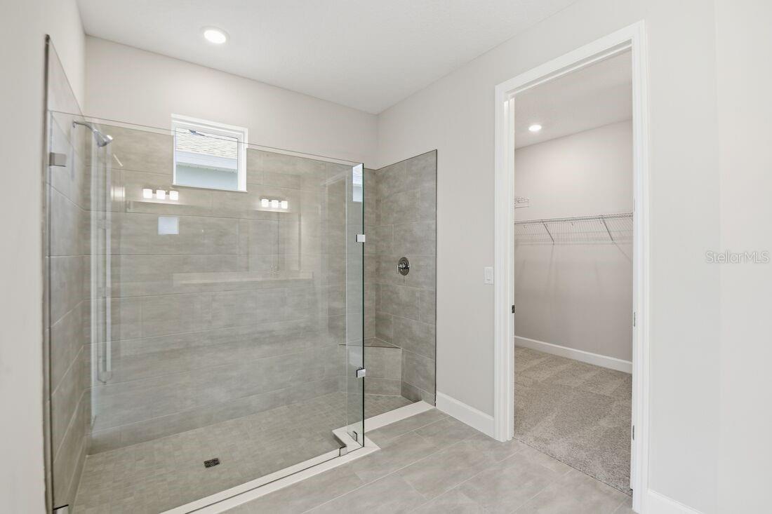 Image 16 of 43 For 12886 Harvest Rain Avenue