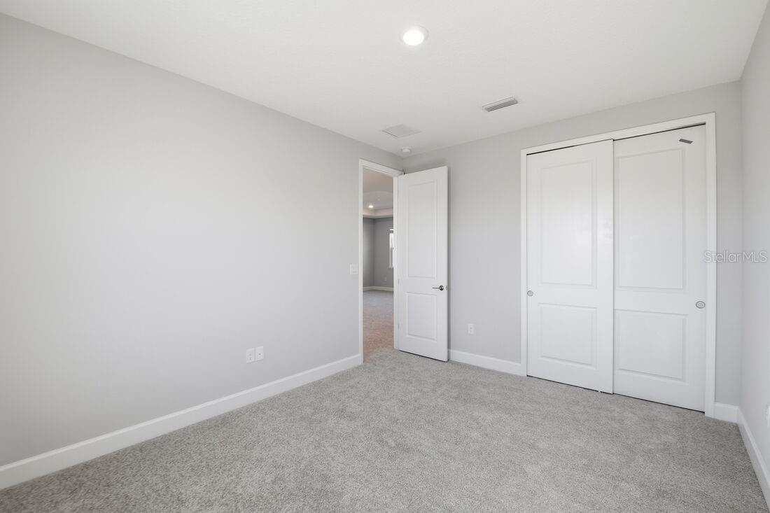 Image 22 of 43 For 12886 Harvest Rain Avenue