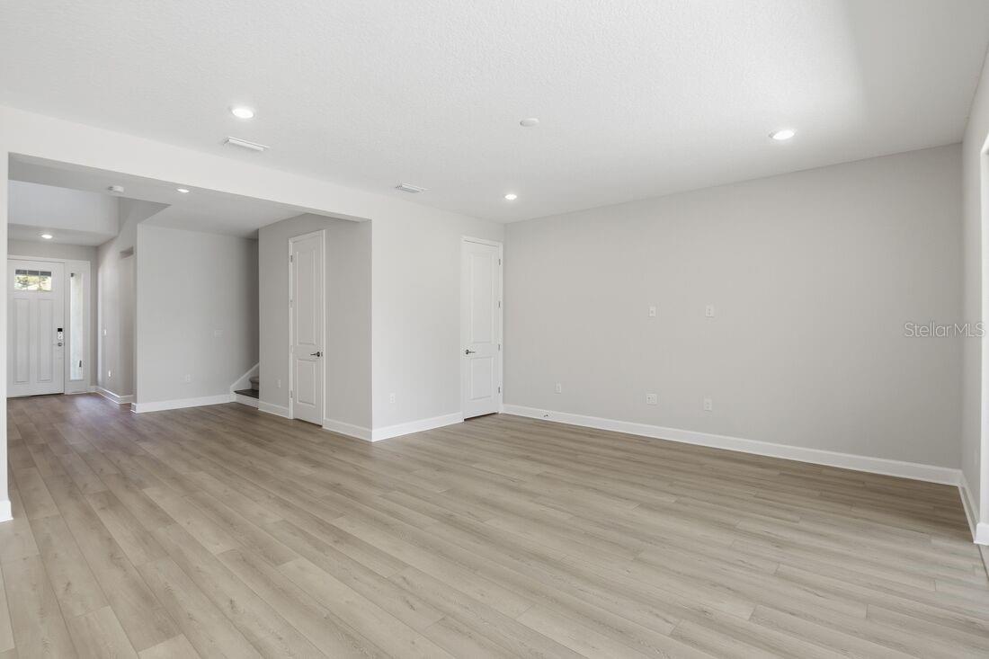 Image 7 of 43 For 12886 Harvest Rain Avenue