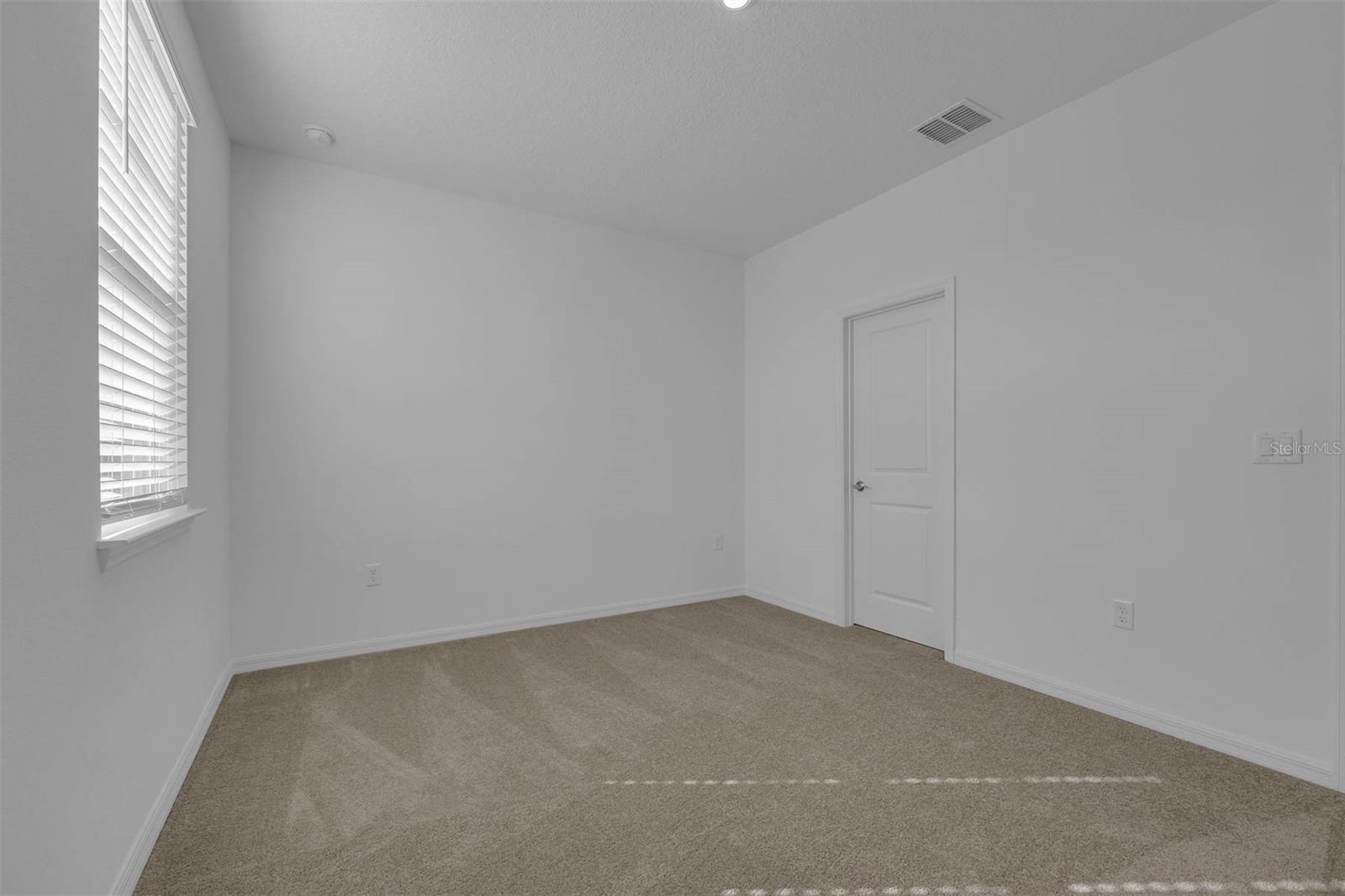 Image 15 of 60 For 305 Platform Lane