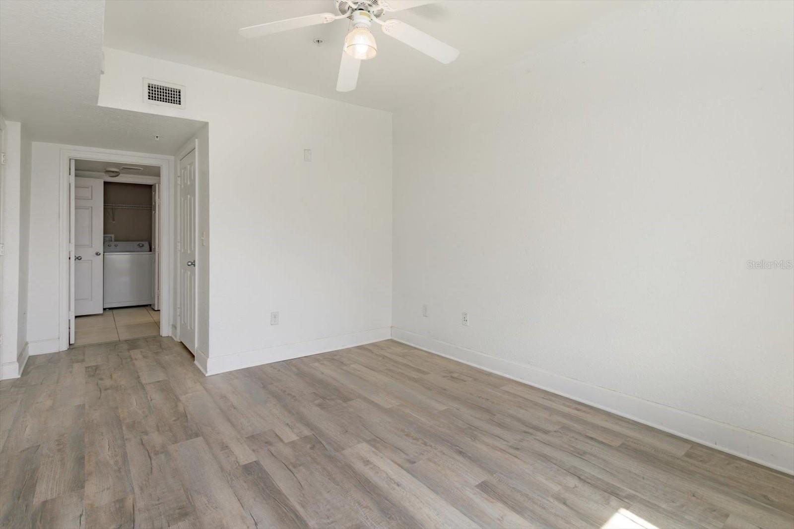 Image 13 of 20 For 304 South Street 5022