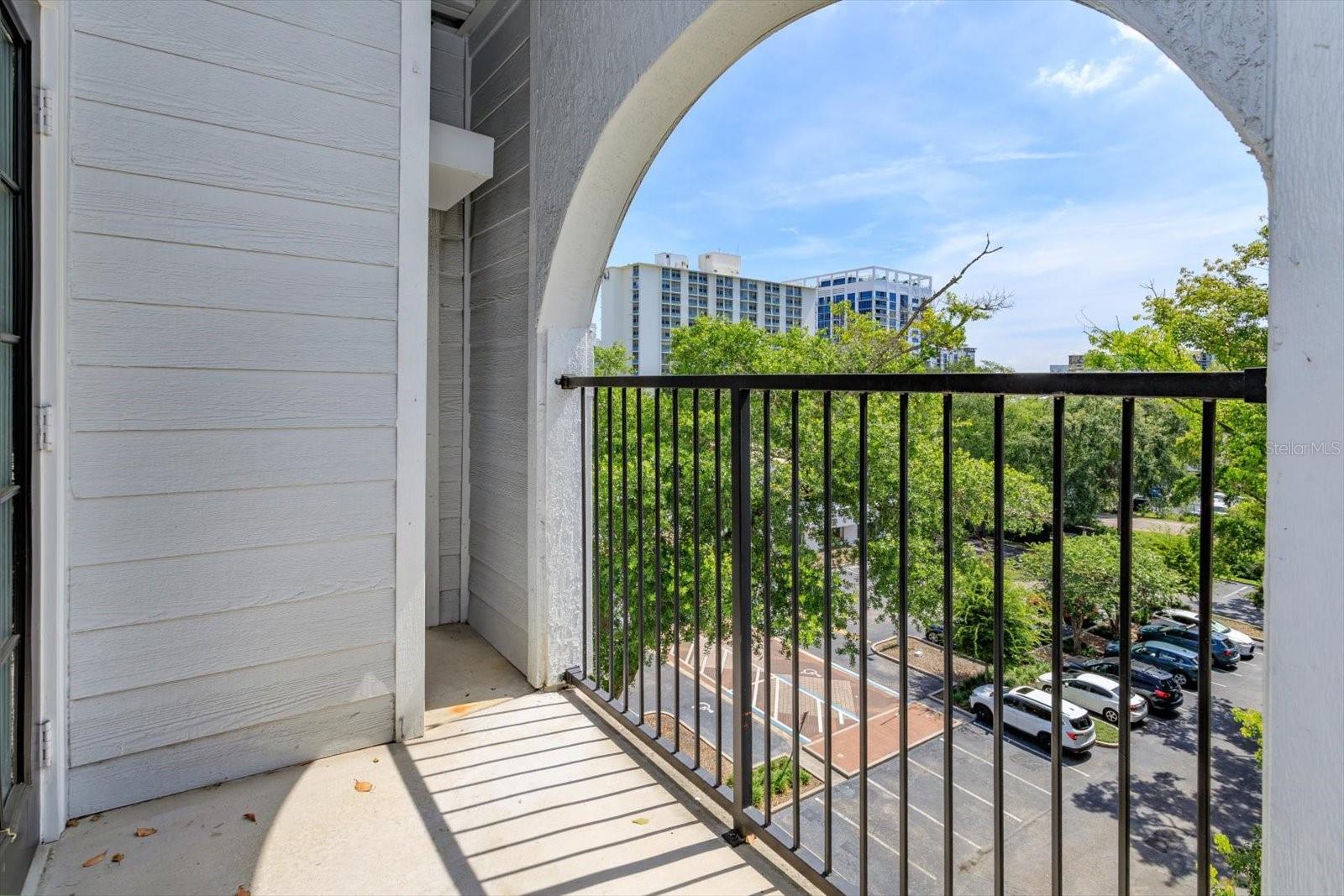 Image 17 of 20 For 304 South Street 5022