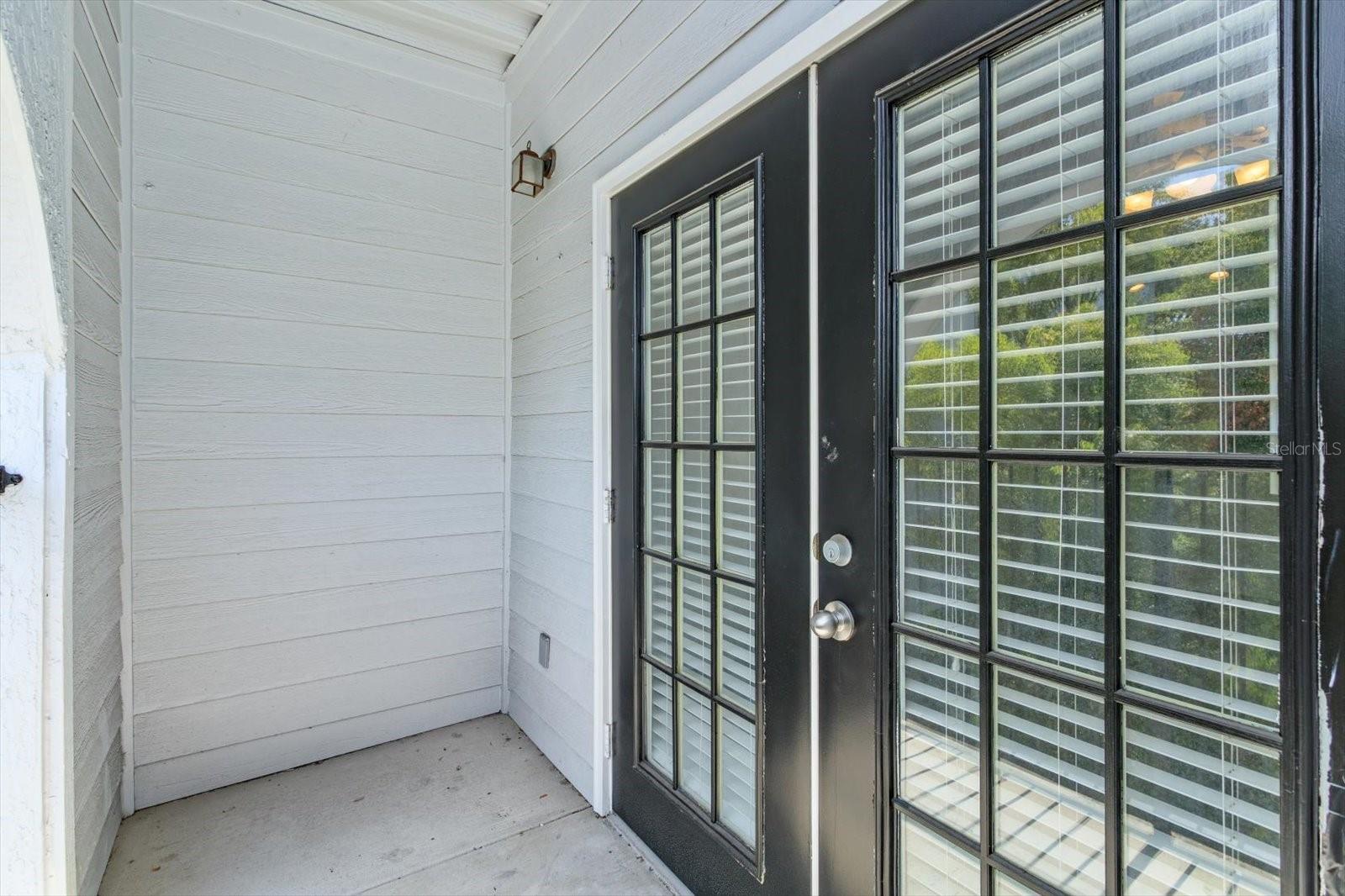 Image 18 of 20 For 304 South Street 5022