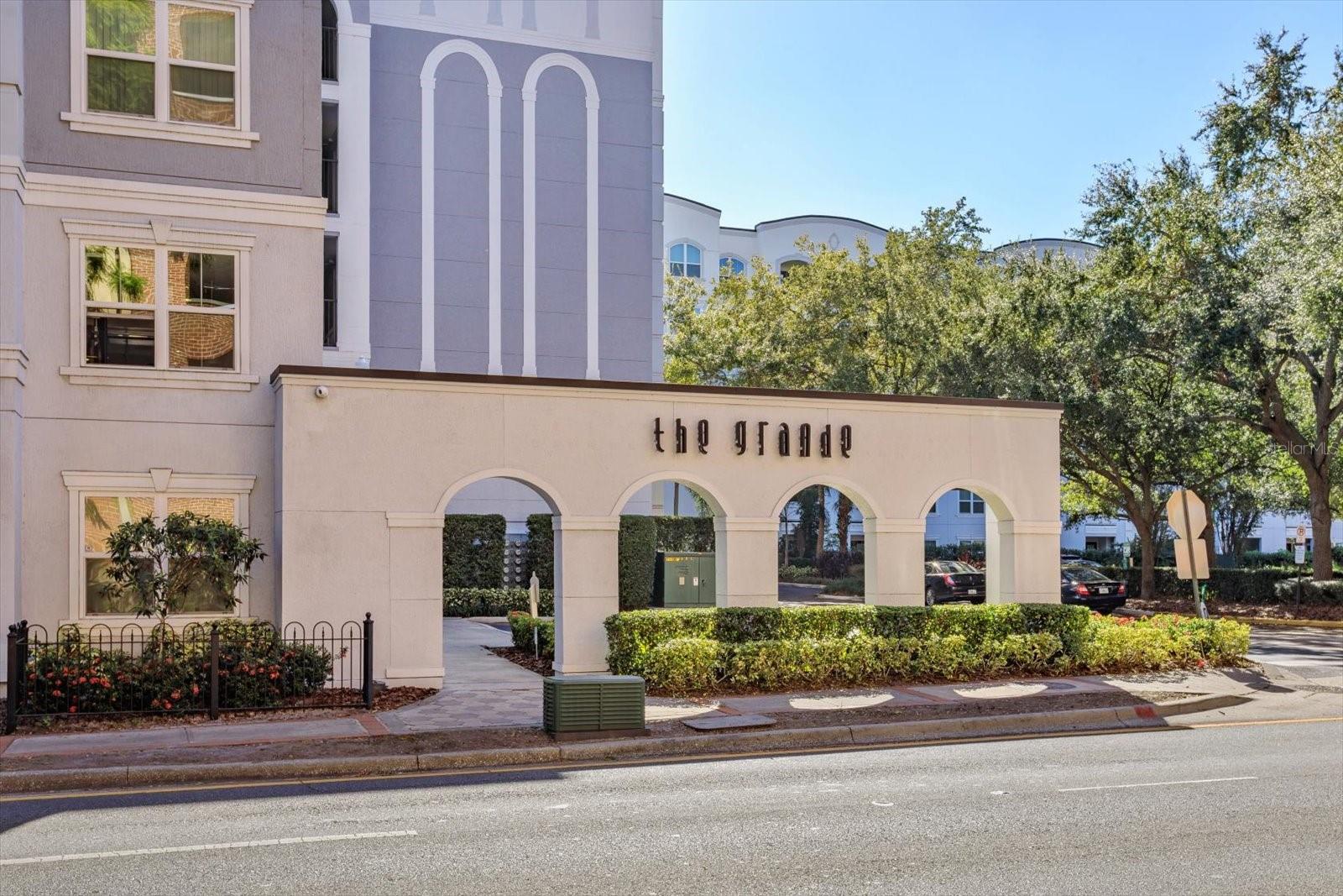 Image 2 of 20 For 304 South Street 5022
