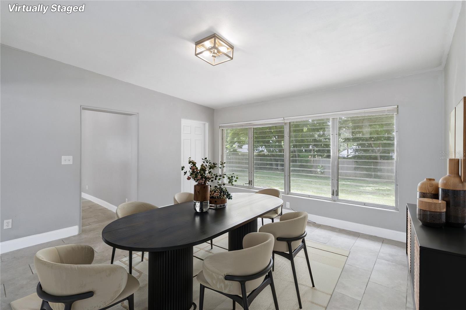 Image 11 of 31 For 1518 Oranole Road