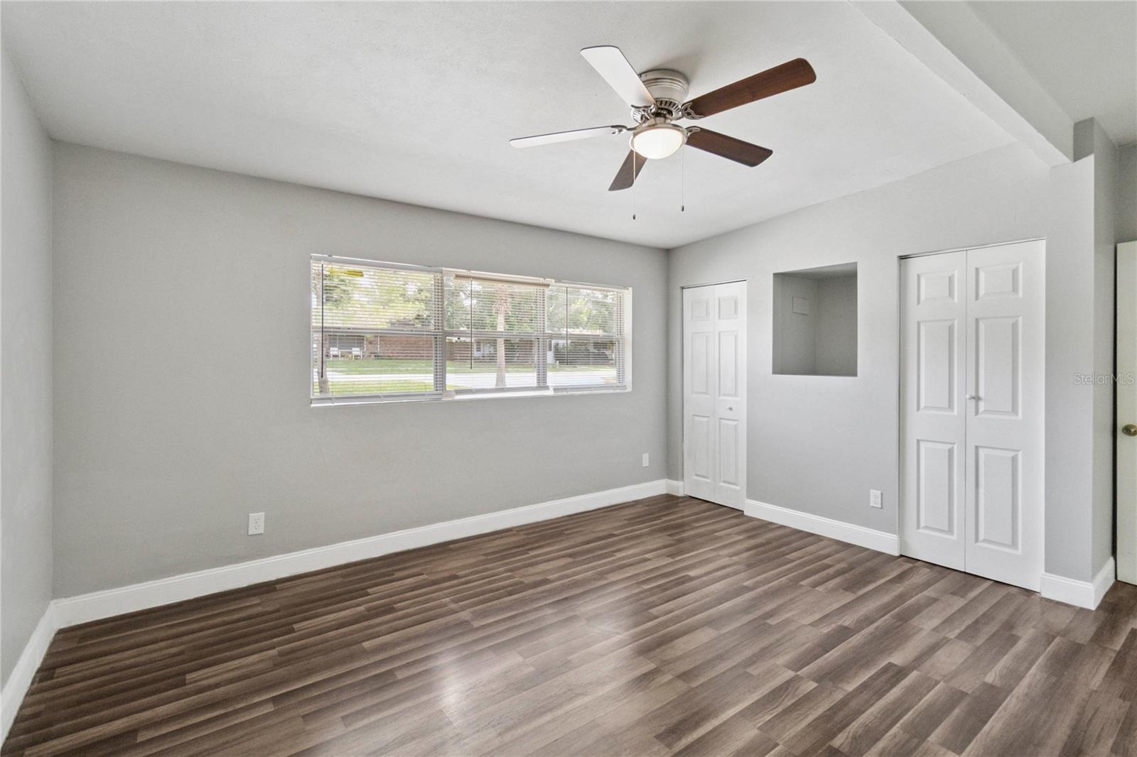 Image 23 of 31 For 1518 Oranole Road