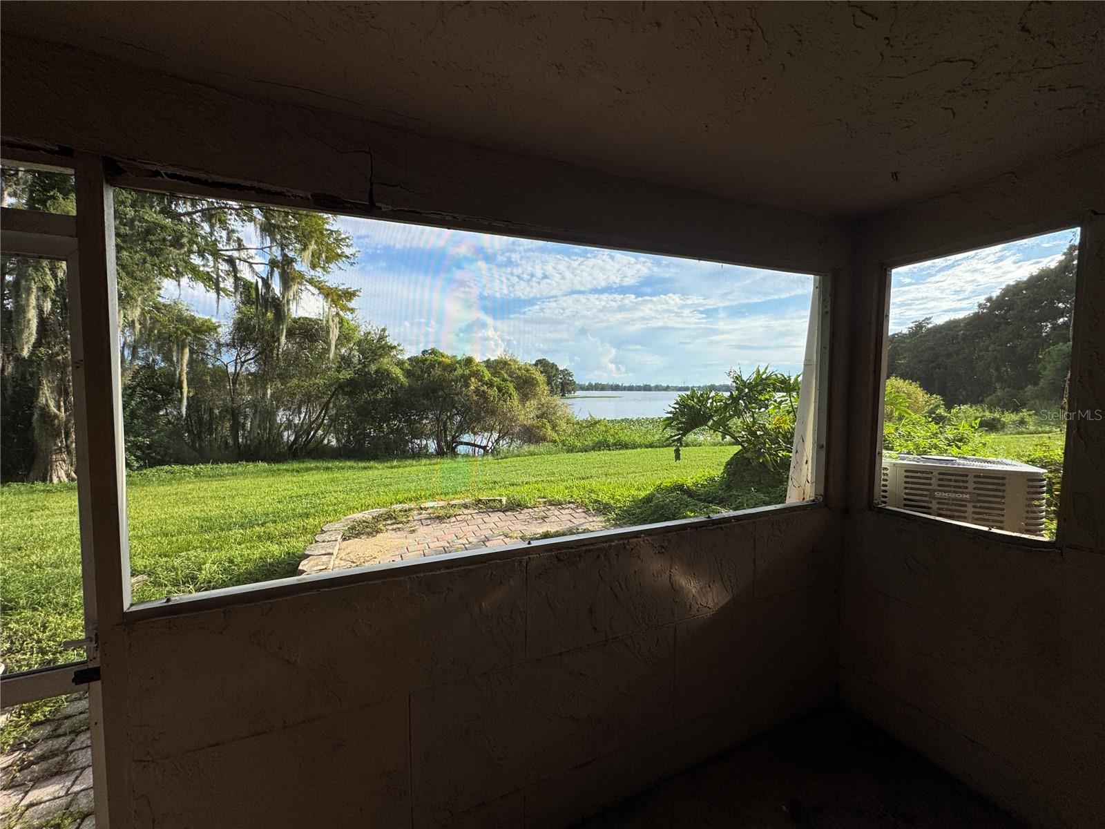 Image 4 of 9 For 3986 Versailles Drive 3986c