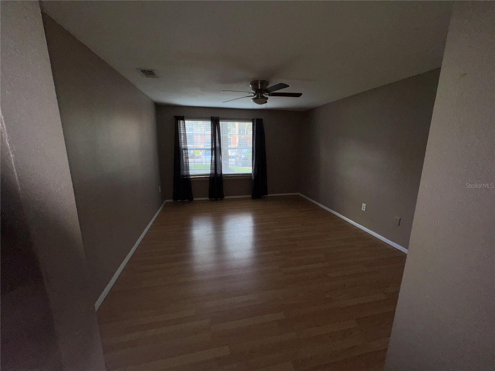 Image 8 of 9 For 3986 Versailles Drive 3986c