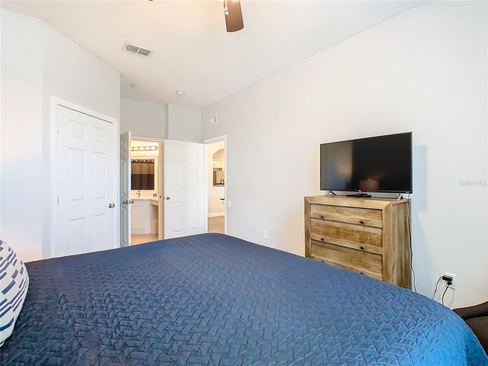Image 33 of 87 For 7664 Comrow Street 105