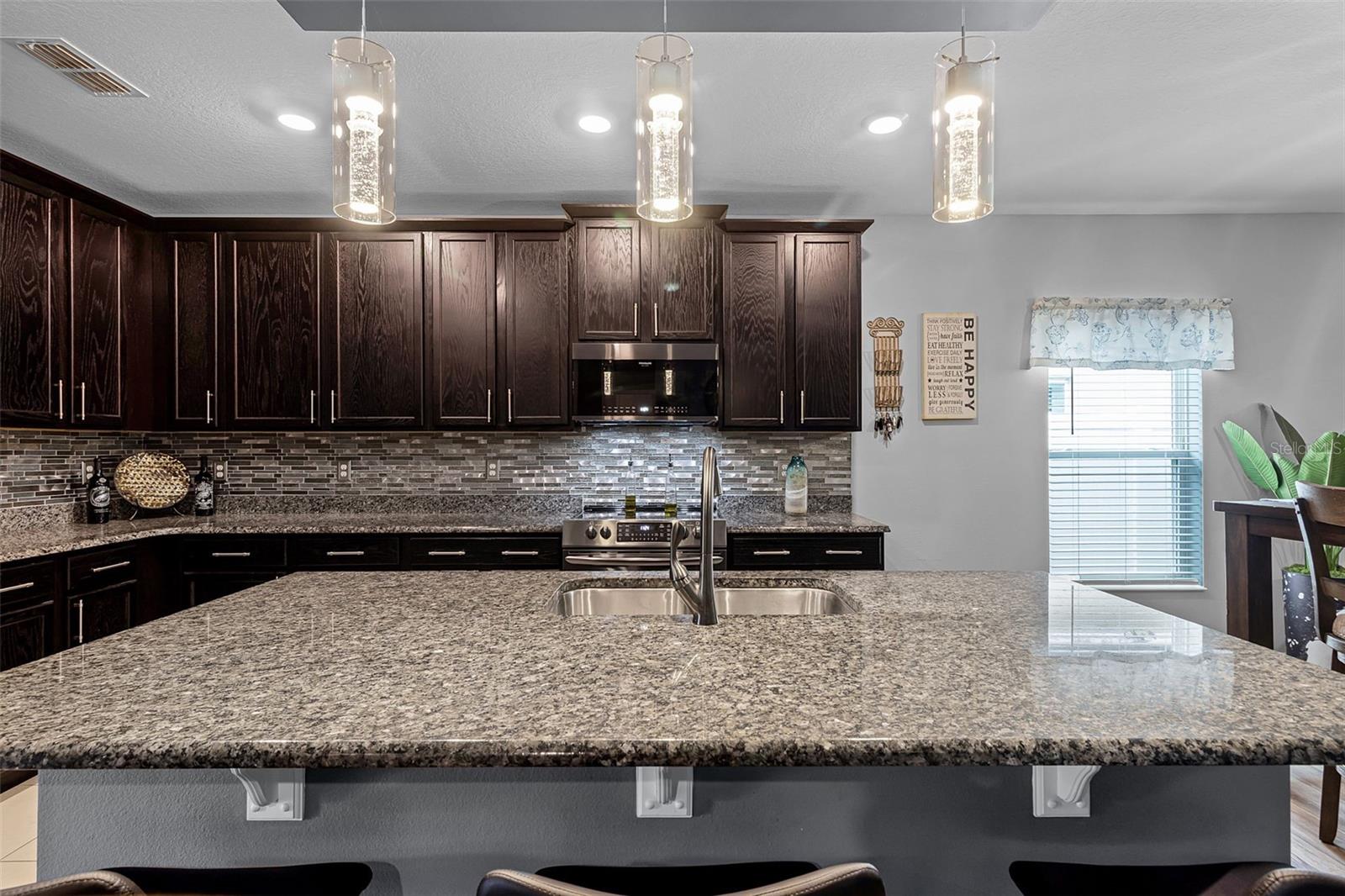 Image 11 of 49 For 3525 Davenport Creek Court