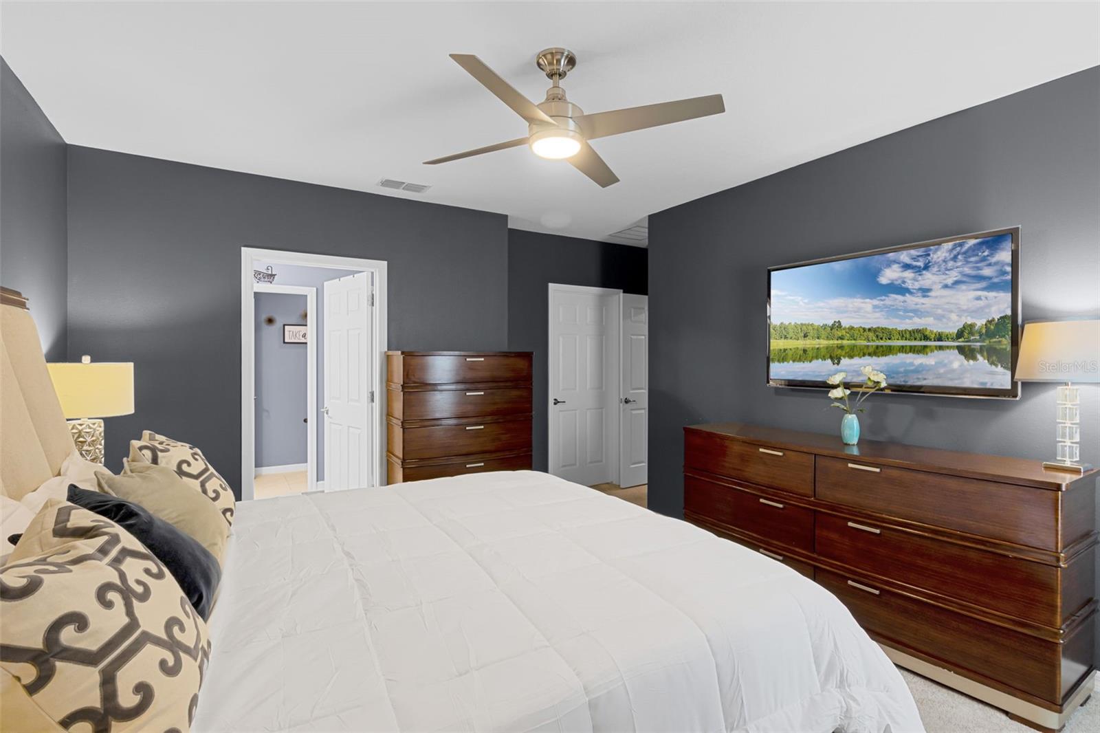Image 28 of 49 For 3525 Davenport Creek Court