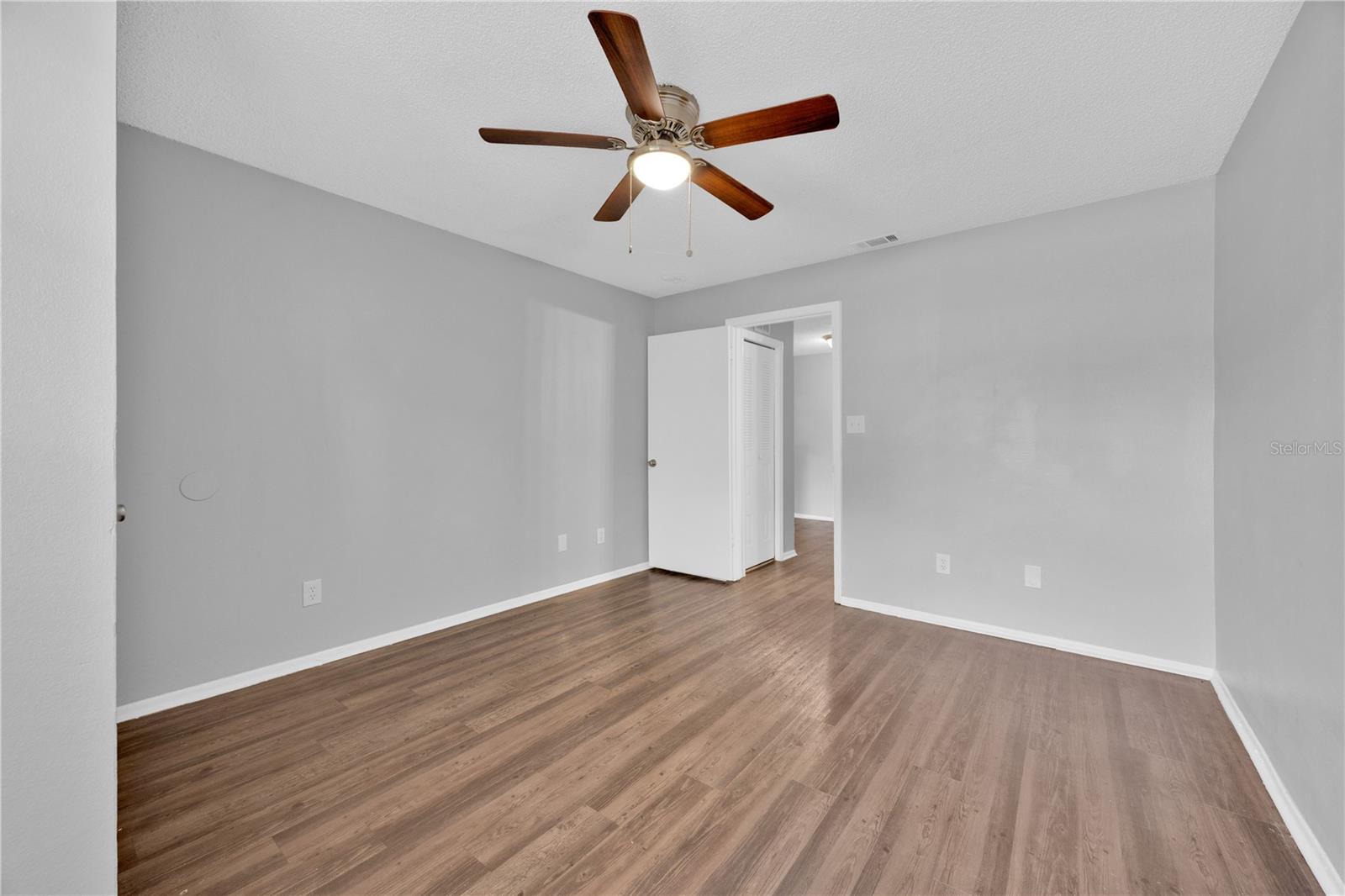 Image 25 of 26 For 236 Afton Square 104