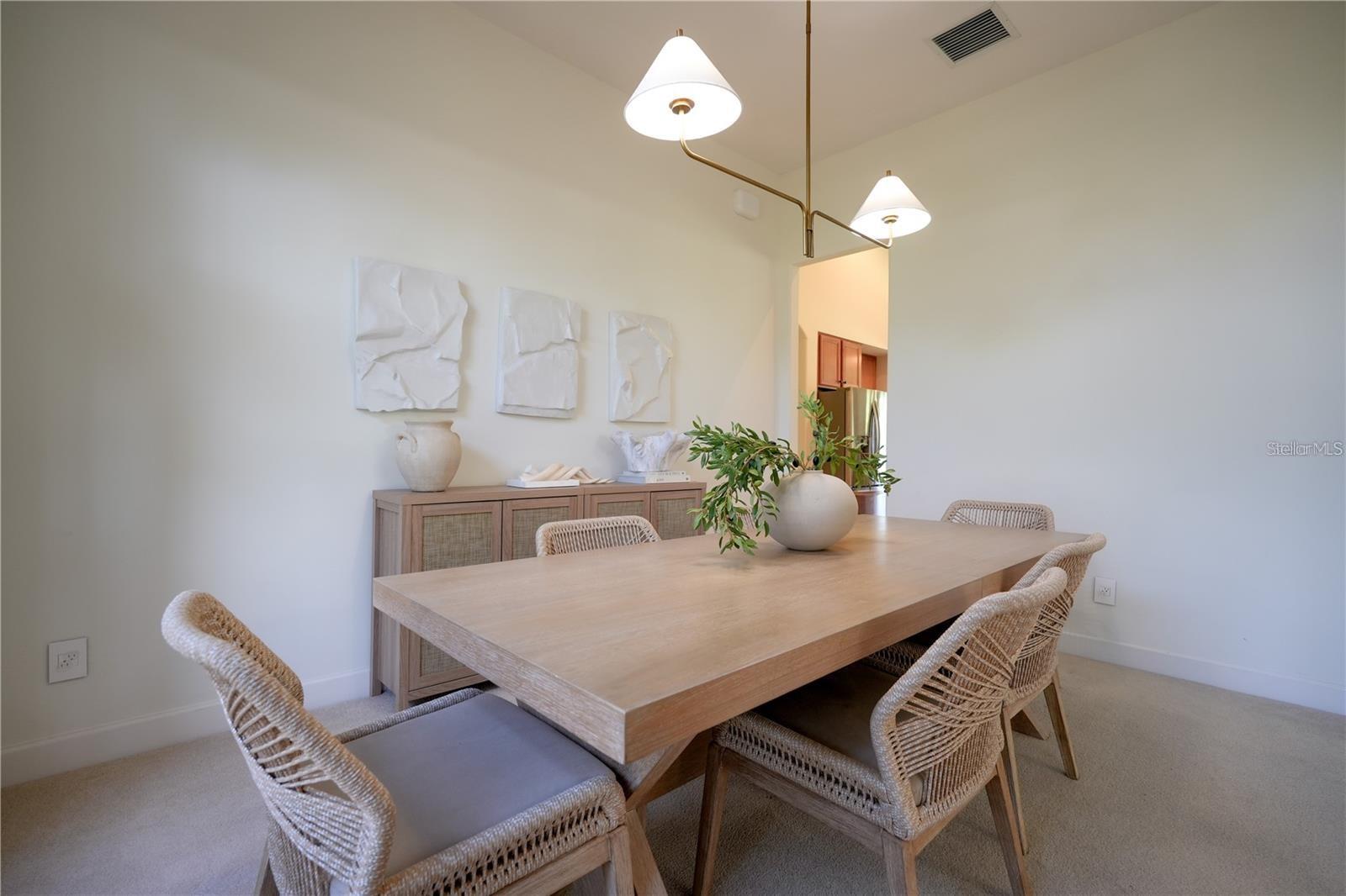Image 13 of 58 For 23533 Valderama Lane