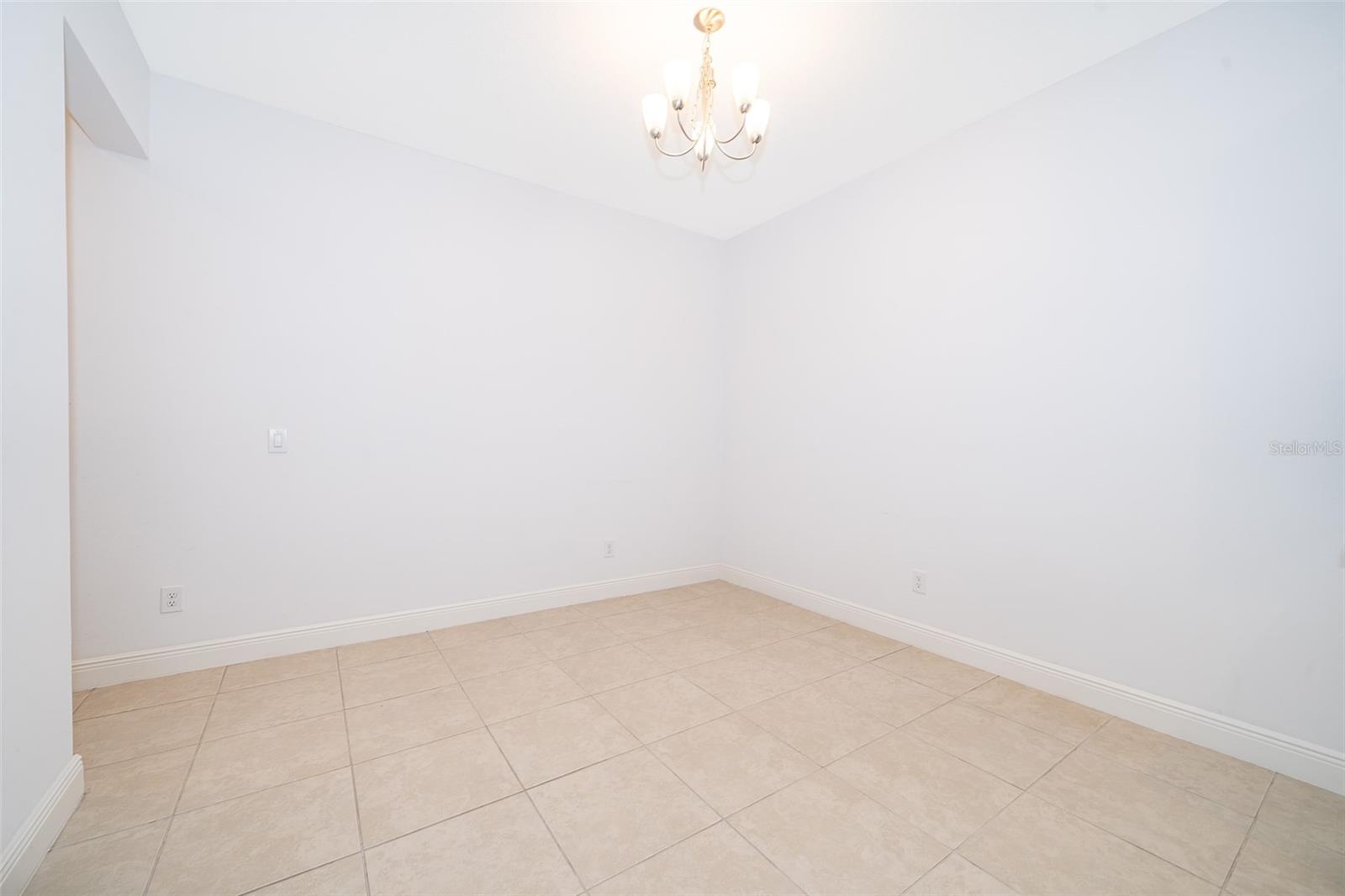Image 12 of 26 For 7039 Nemours Parkway