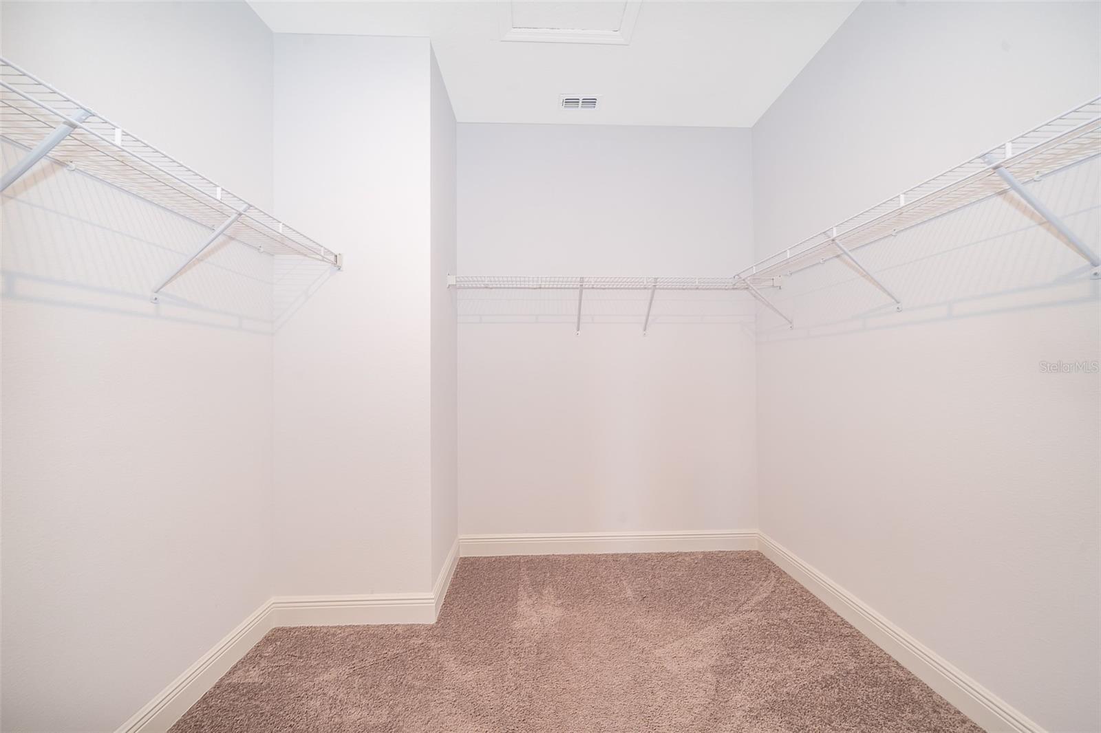 Image 19 of 26 For 7039 Nemours Parkway