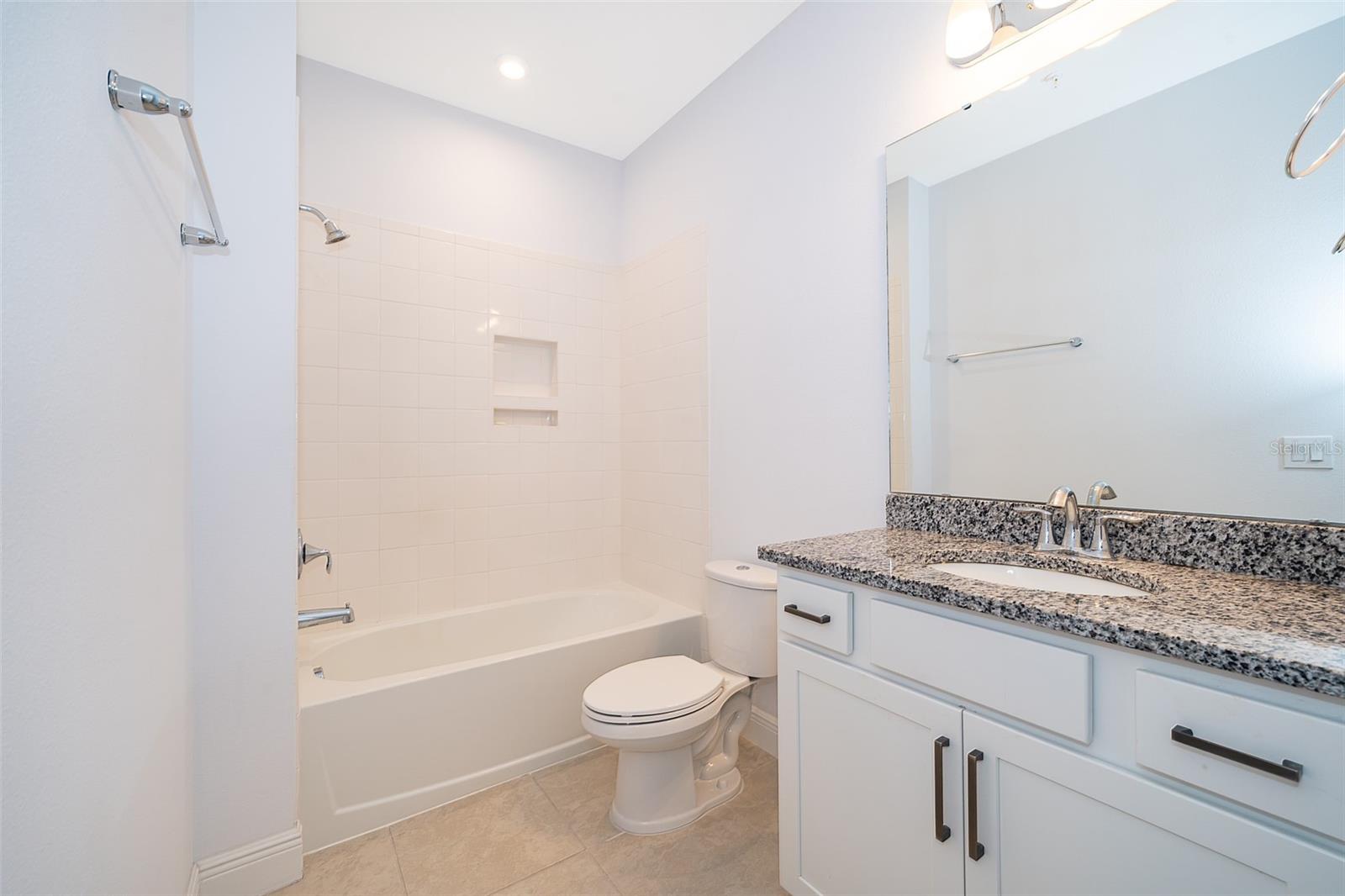 Image 21 of 26 For 7039 Nemours Parkway