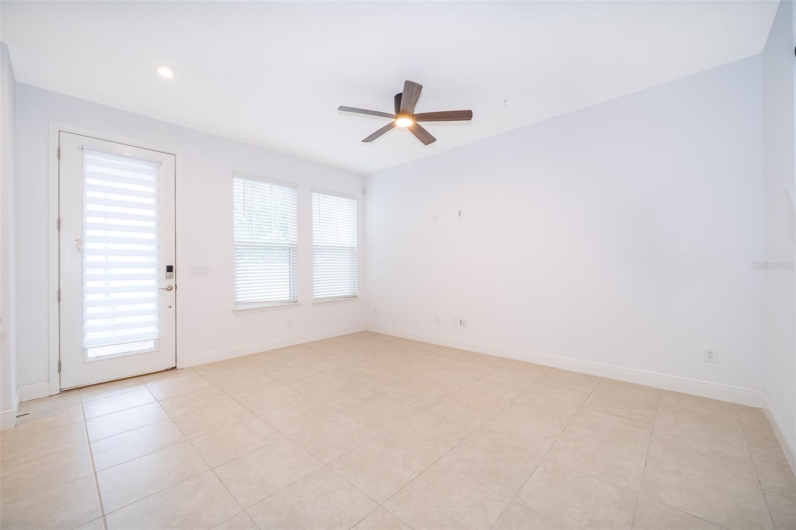 Image 6 of 26 For 7039 Nemours Parkway