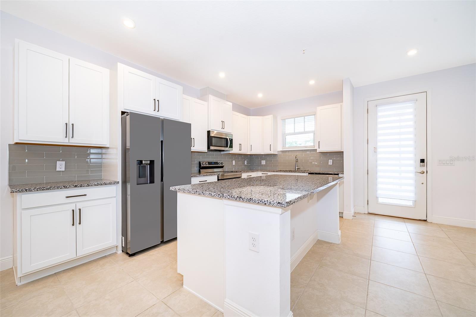 Image 7 of 26 For 7039 Nemours Parkway