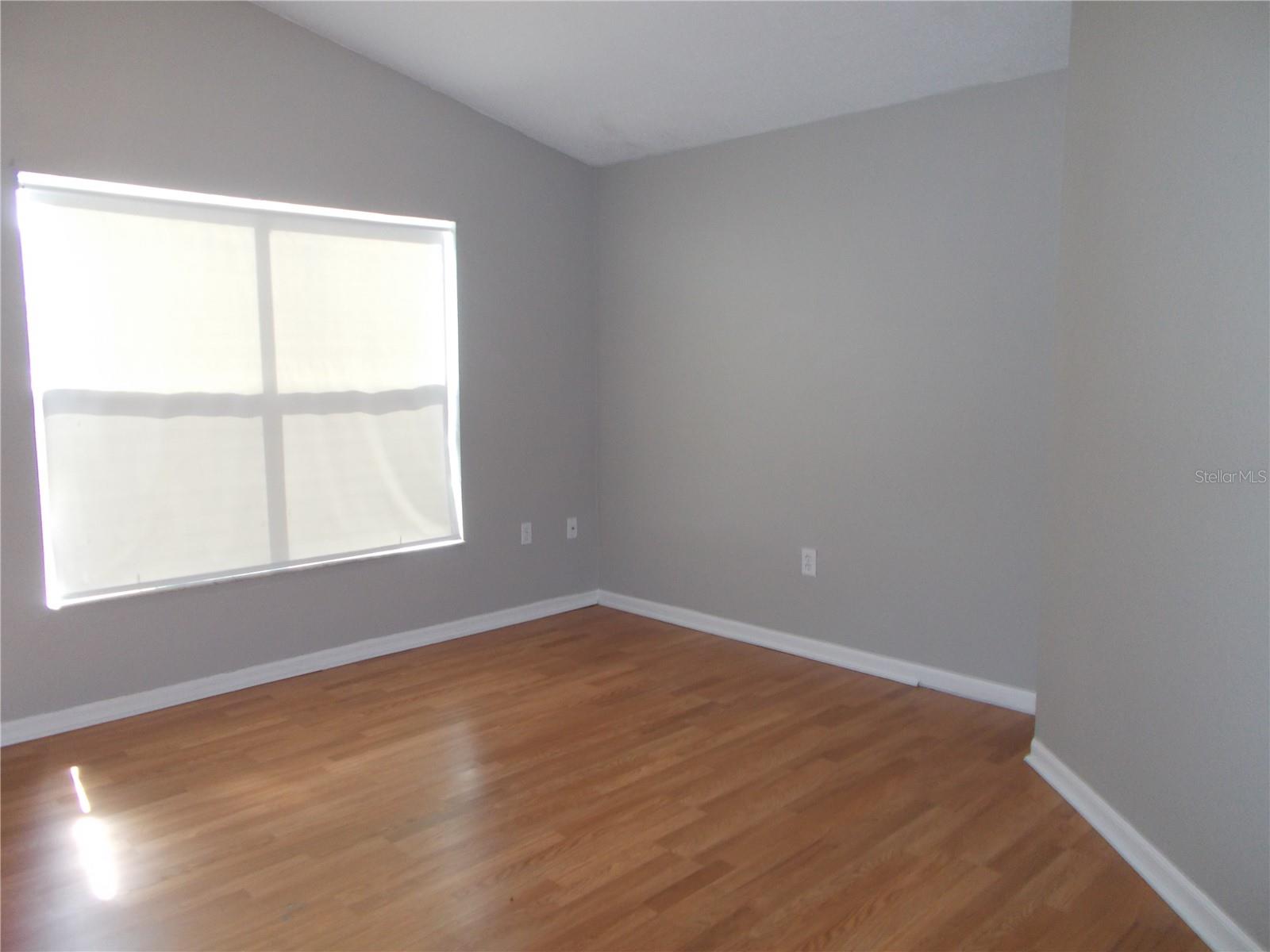 Image 2 of 26 For 1661 Windsor Oak Court