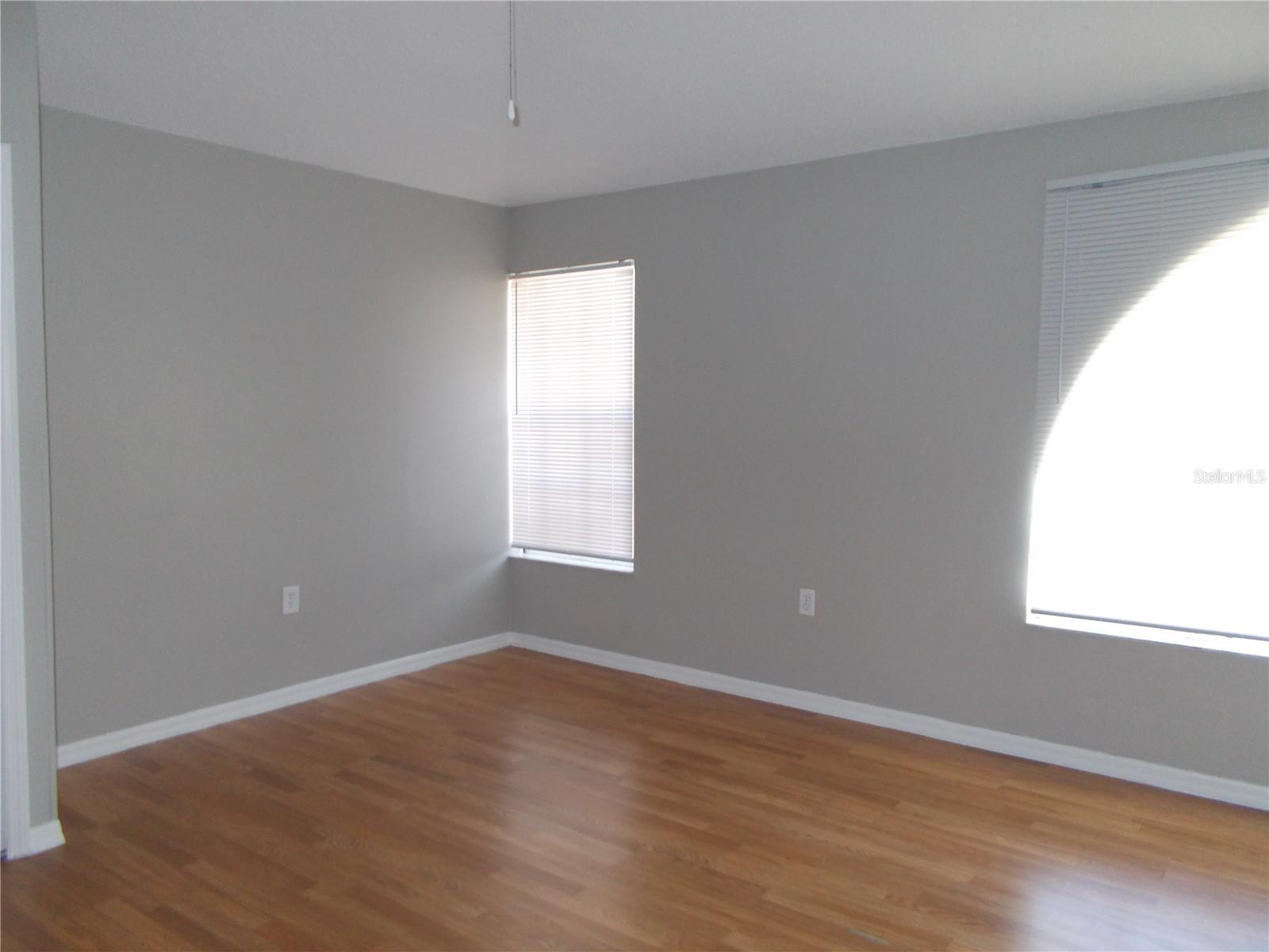 Image 7 of 26 For 1661 Windsor Oak Court