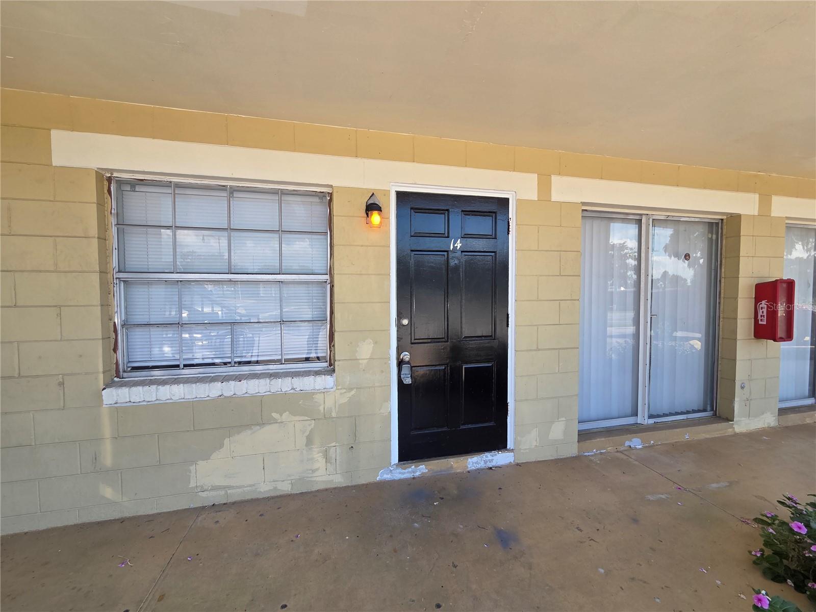 Image 2 of 19 For 706 Dixie Avenue 14