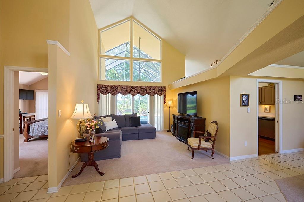 Image 2 of 32 For 325 Tersas Court