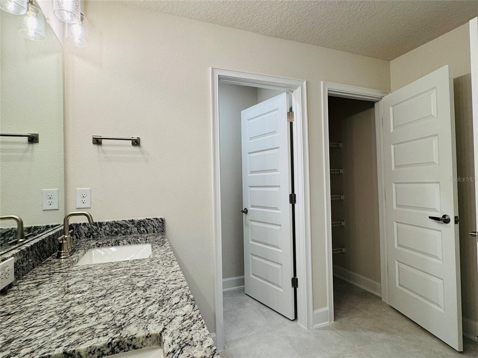 Image 15 of 18 For 4487 Sagefield Drive