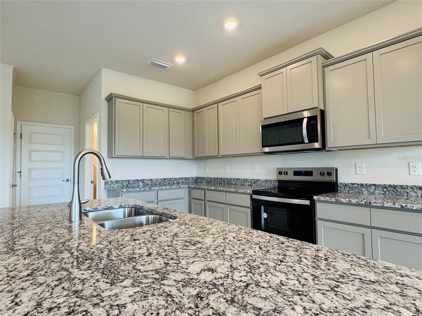 Image 7 of 18 For 4487 Sagefield Drive