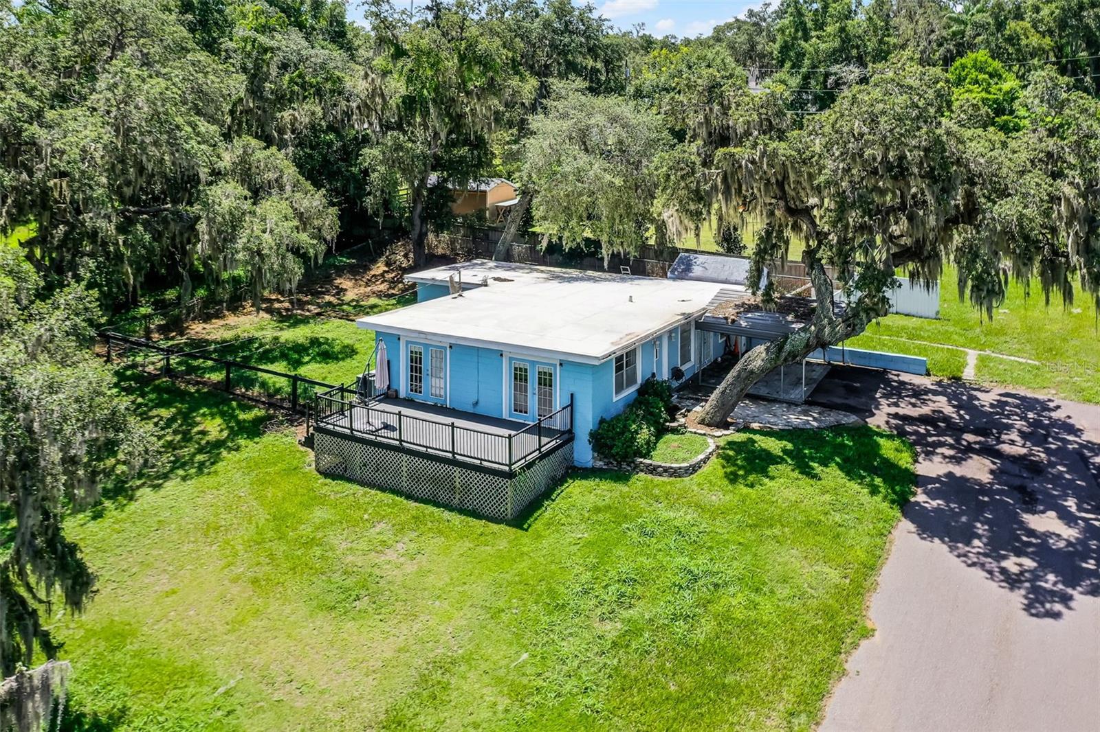 Image 17 of 28 For 17016 Hillcrest View Drive