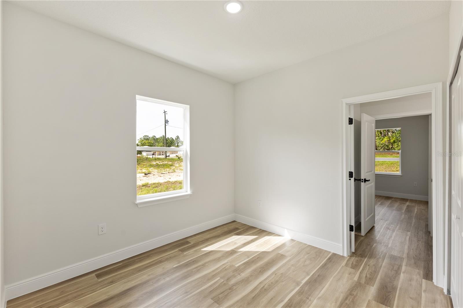 Image 10 of 16 For 764 Marion Oaks Manor