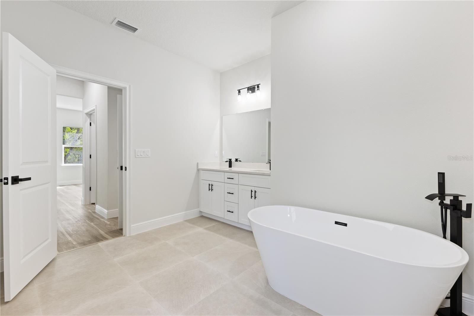 Image 16 of 16 For 764 Marion Oaks Manor
