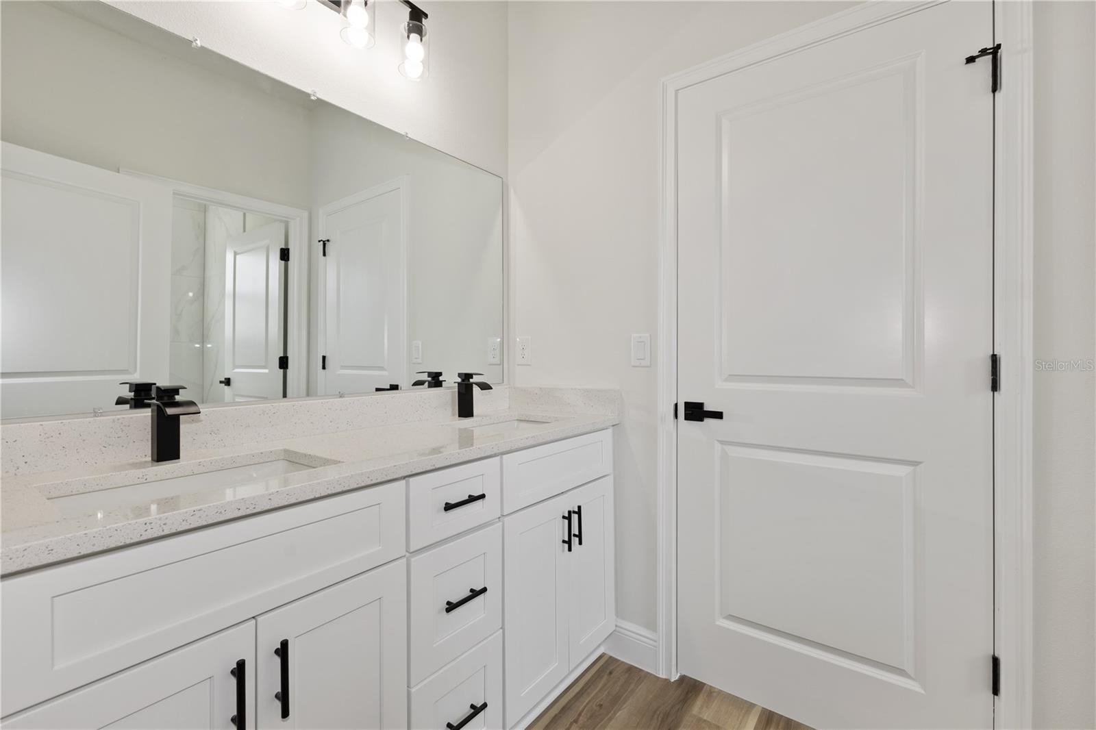 Image 7 of 16 For 764 Marion Oaks Manor