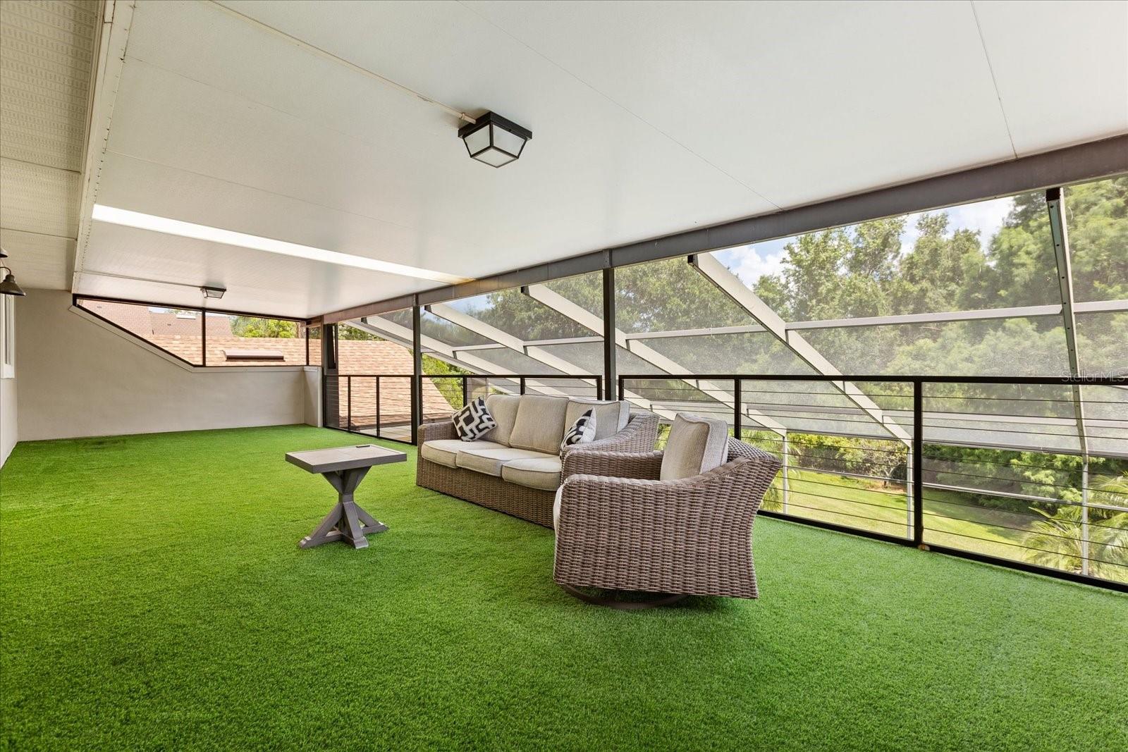Image 31 of 52 For 8800 Torey Pines Terrace