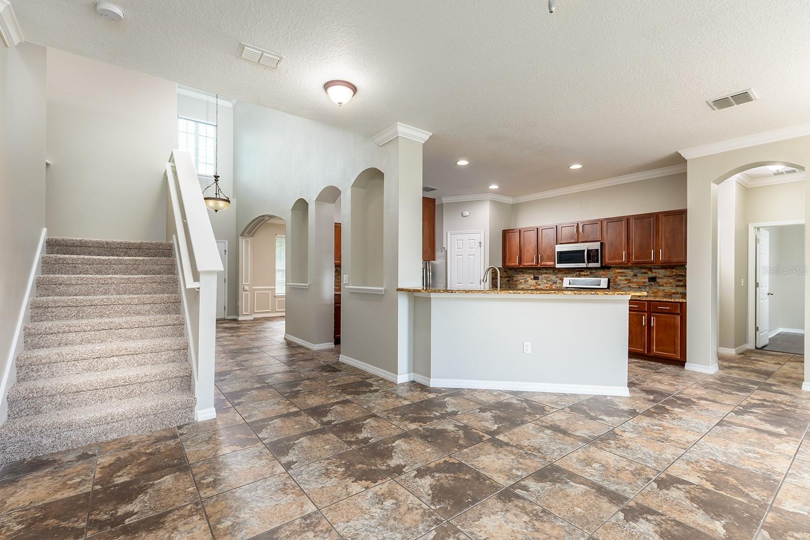 Image 17 of 61 For 15505 Belle Meade Drive