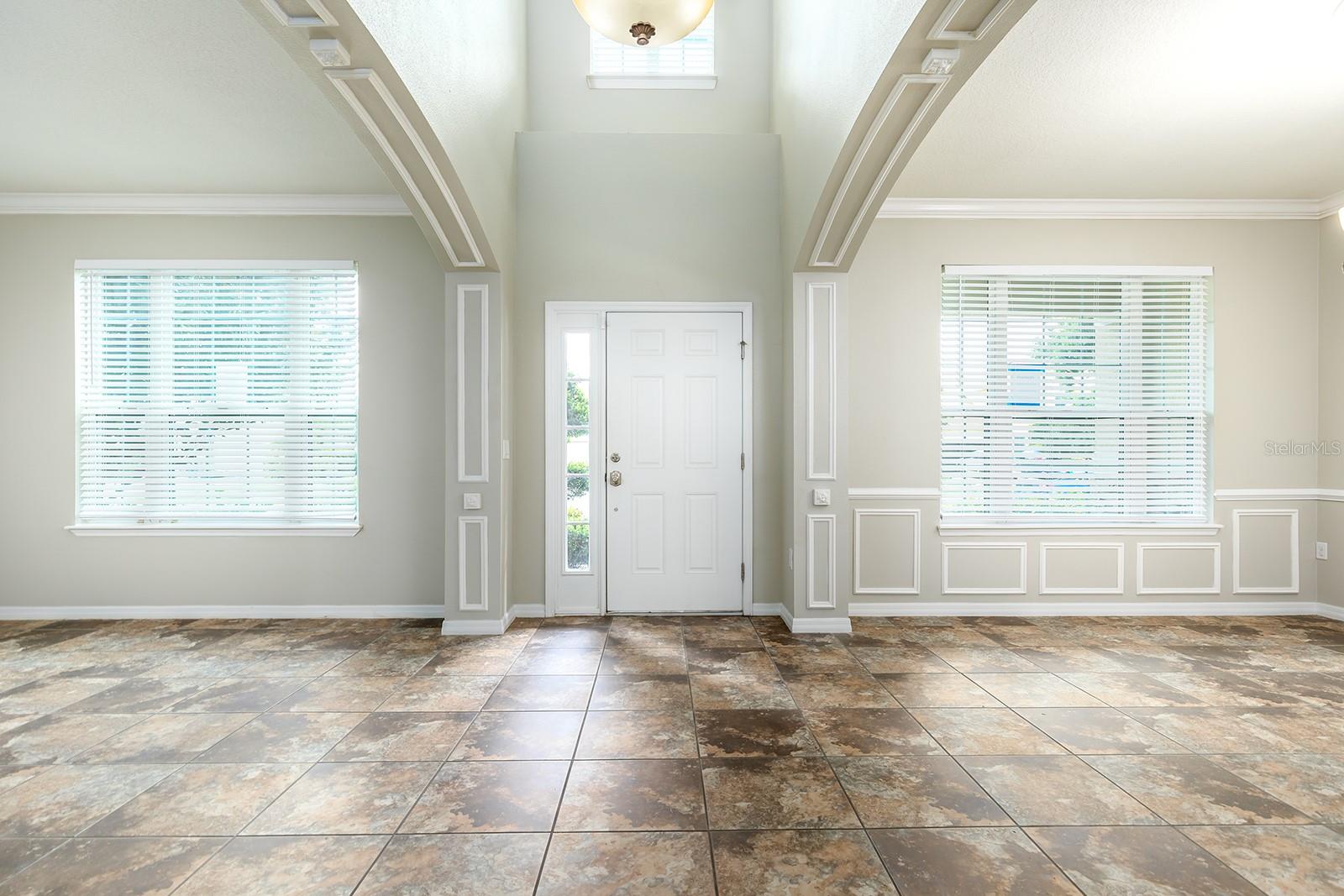 Image 6 of 61 For 15505 Belle Meade Drive