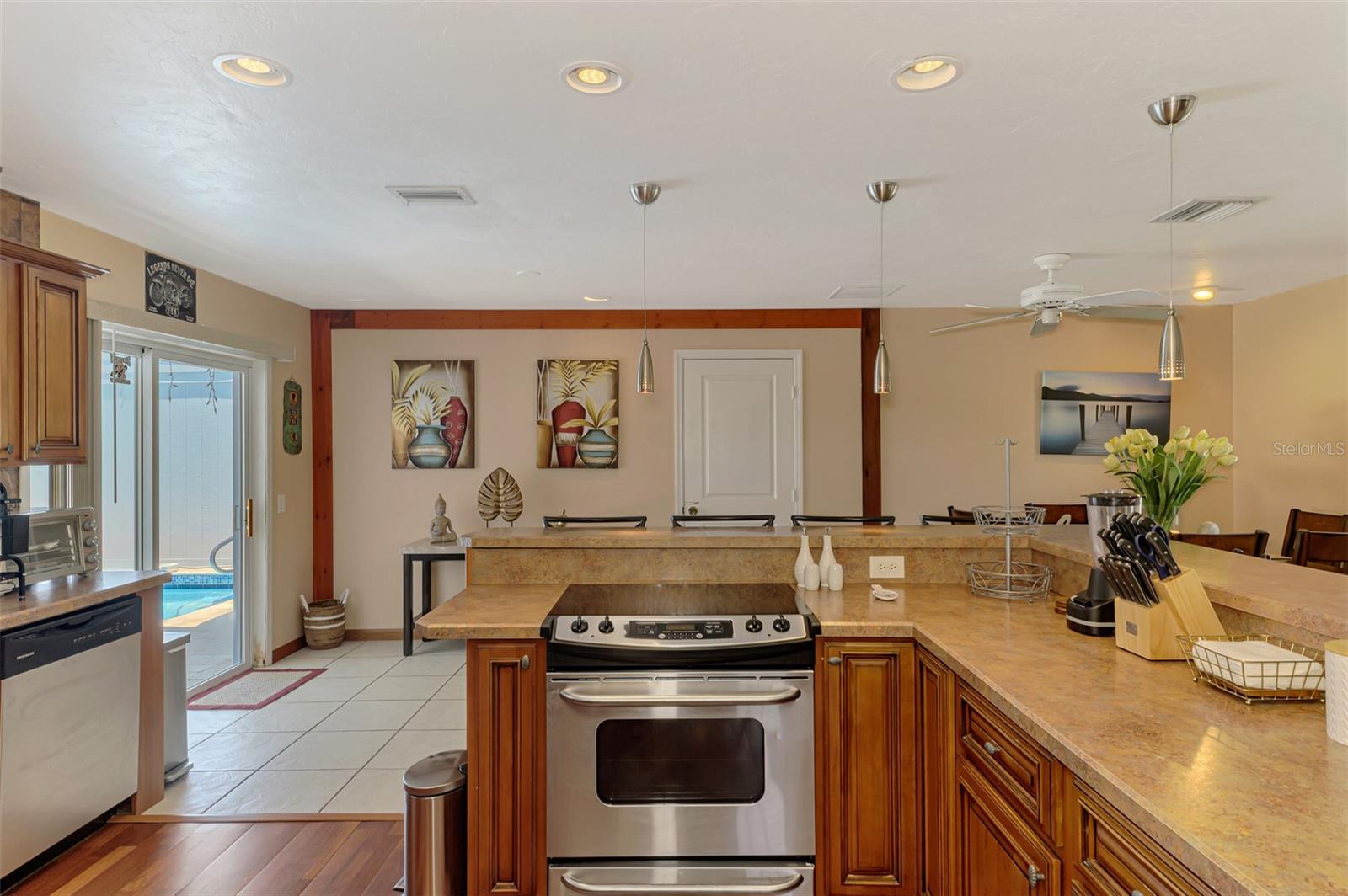 Image 12 of 66 For 5864 Viola Road