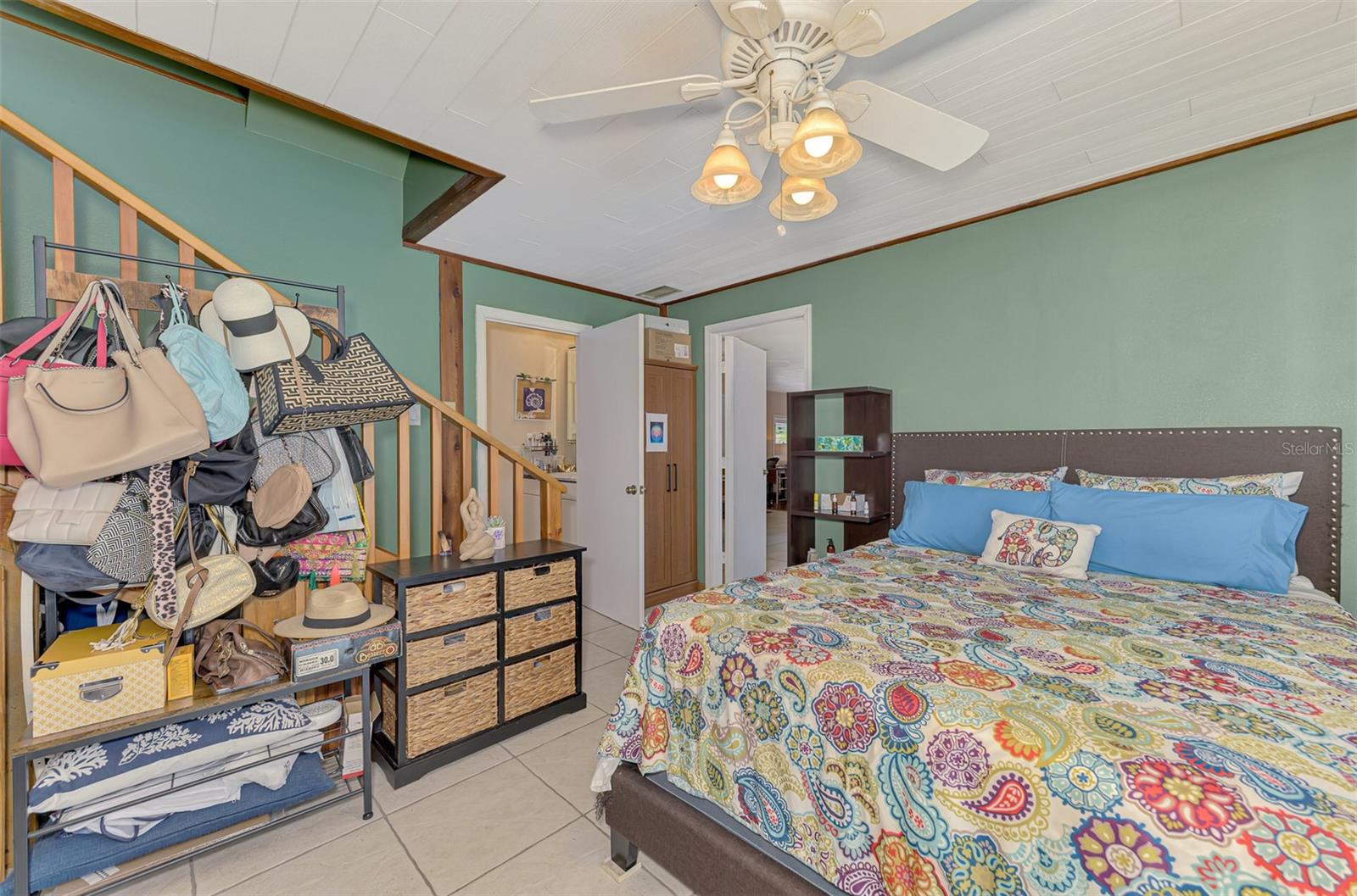 Image 33 of 66 For 5864 Viola Road