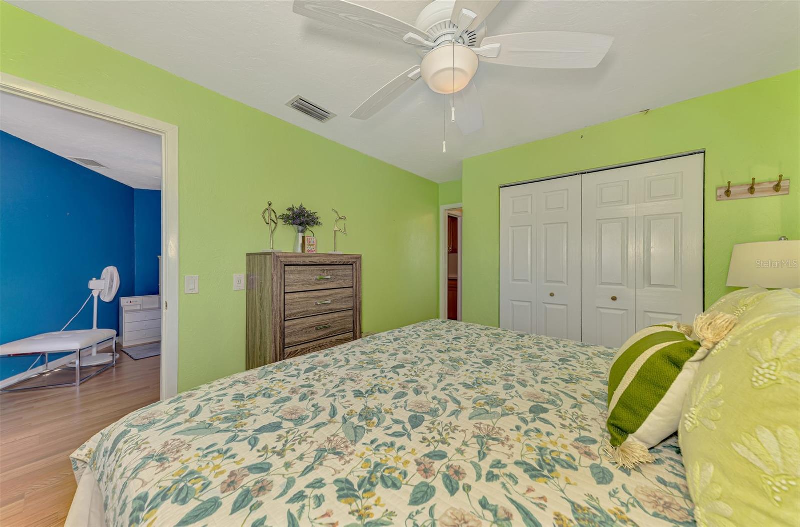 Image 41 of 66 For 5864 Viola Road