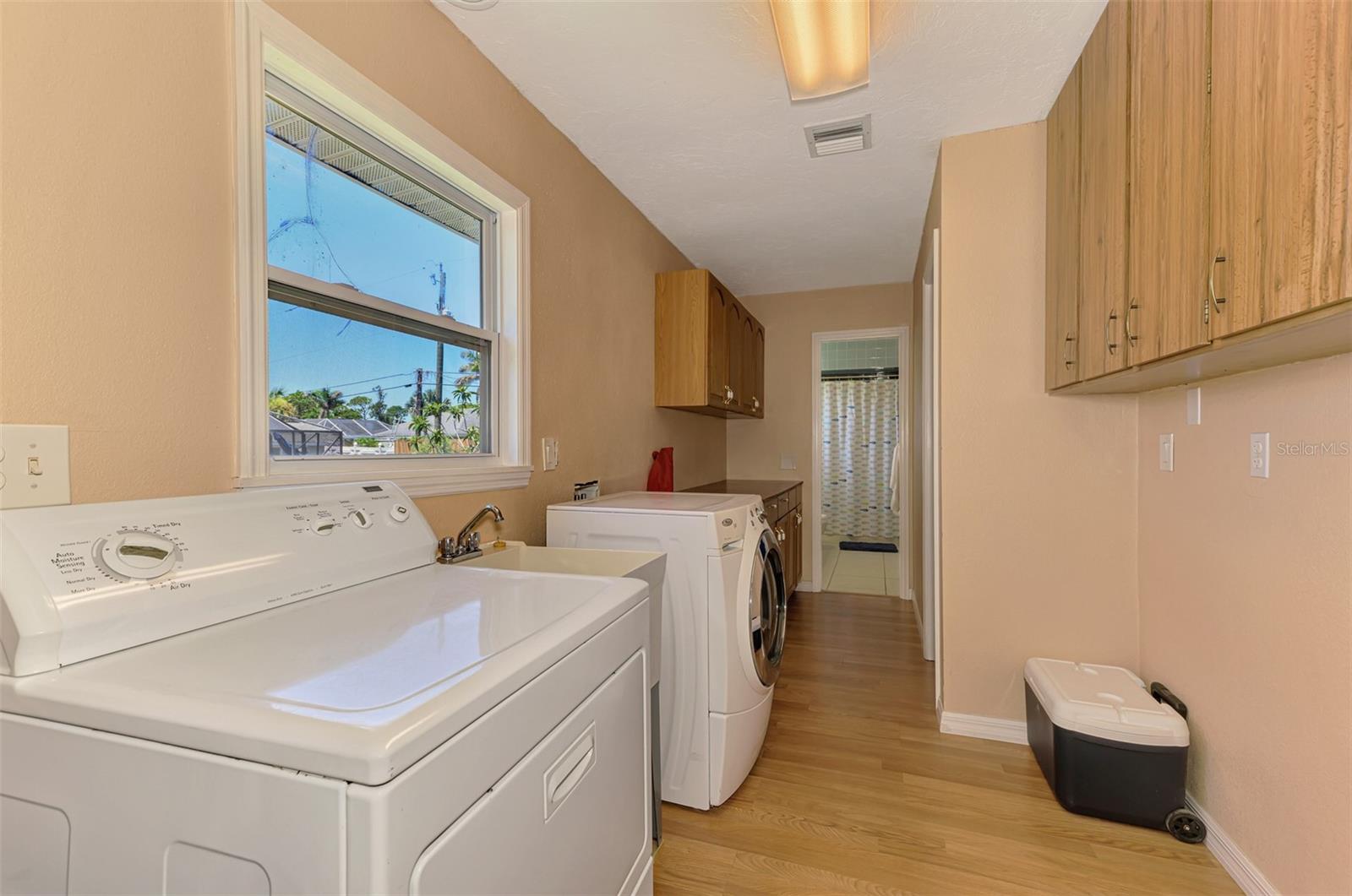 Image 45 of 66 For 5864 Viola Road