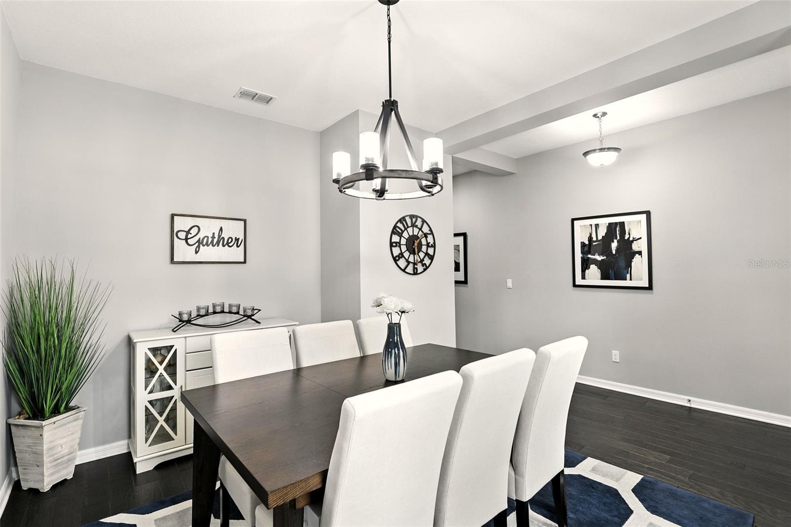 Image 5 of 21 For 7988 Pleasant Pine Circle