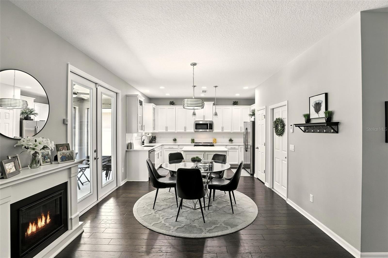 Image 8 of 21 For 7988 Pleasant Pine Circle