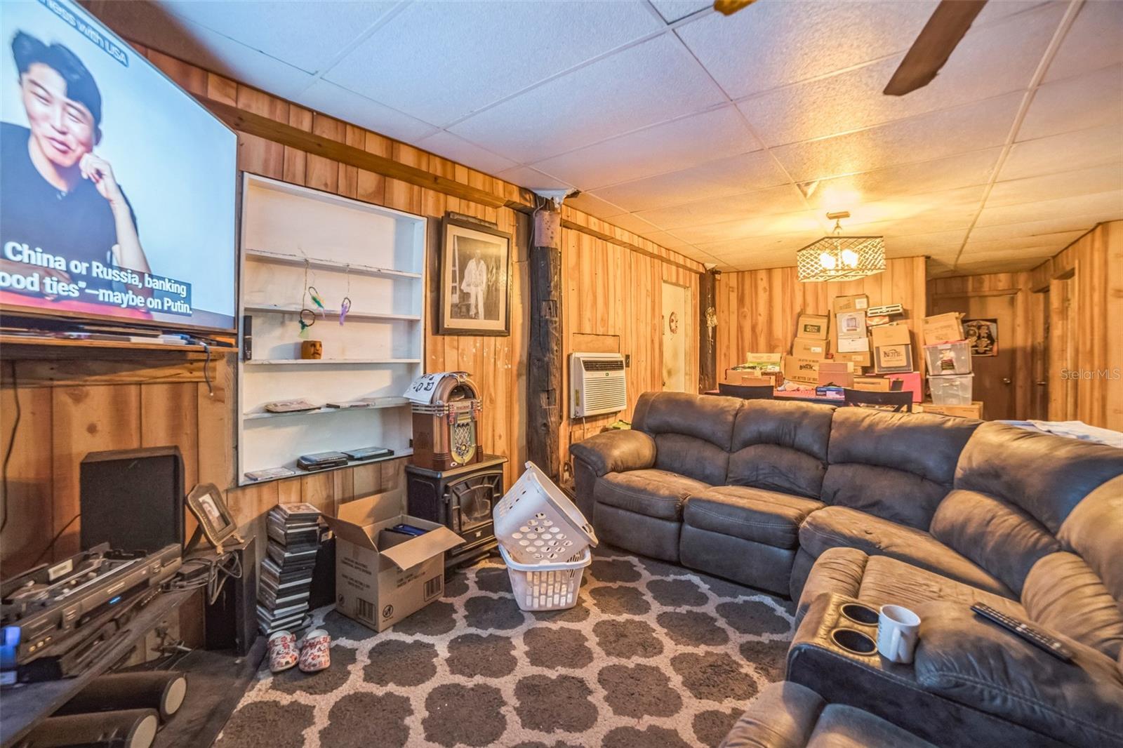 Image 8 of 28 For 14219 18th Avenue