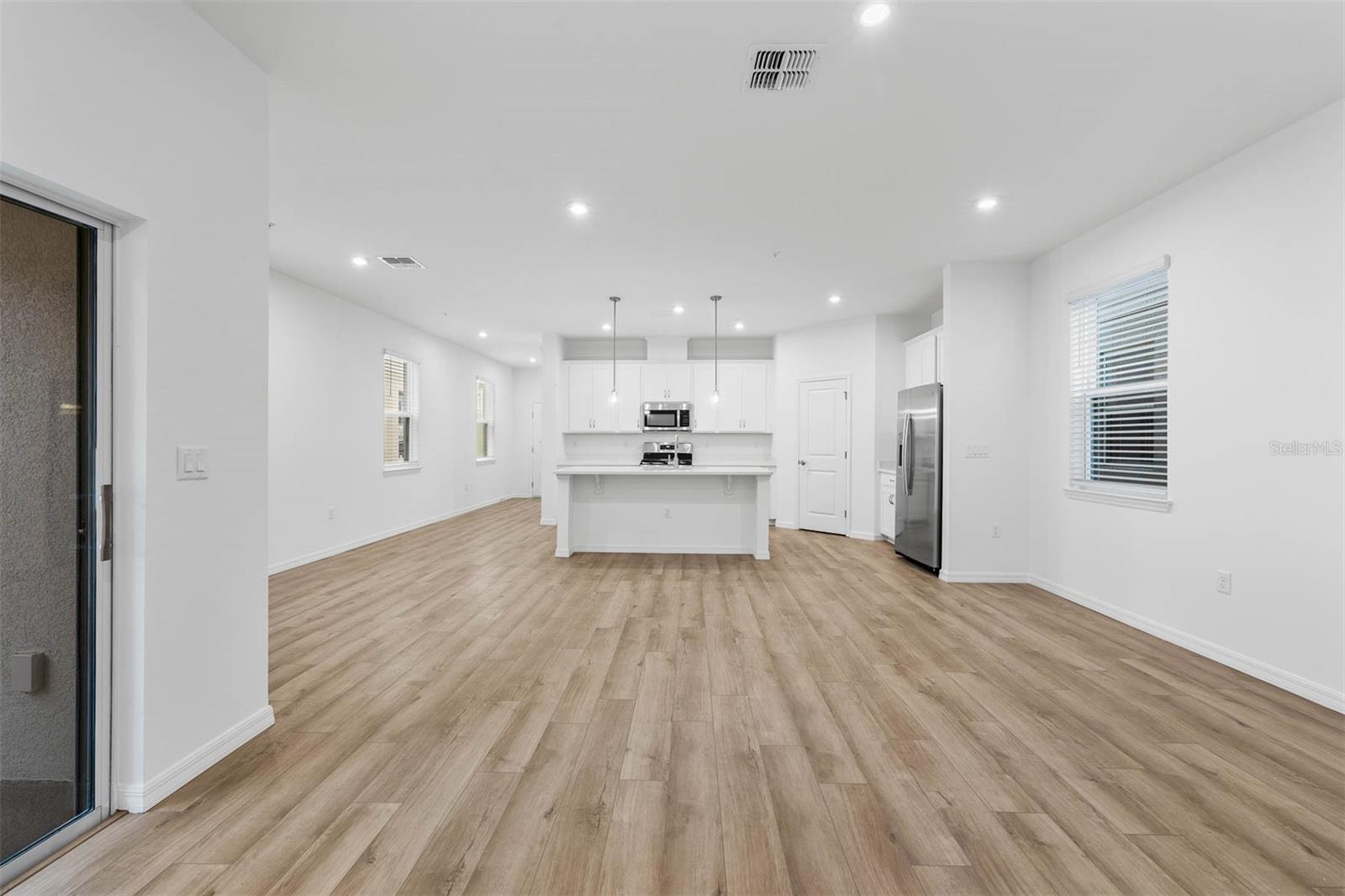 Image 16 of 69 For 457 Belmond Drive
