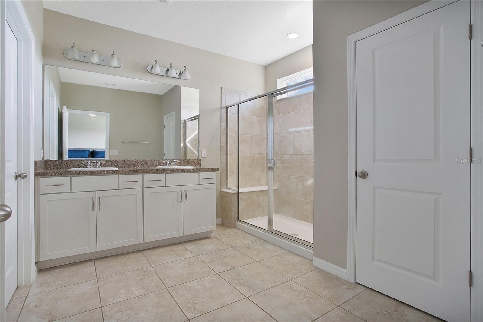Image 16 of 38 For 5317 Jubiloso Drive