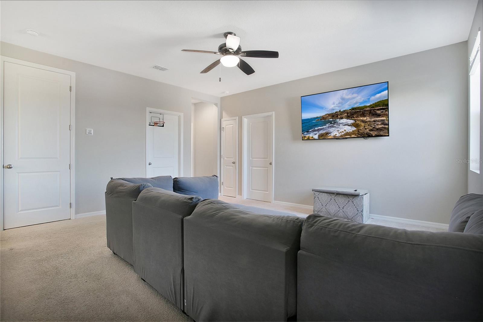 Image 18 of 38 For 5317 Jubiloso Drive