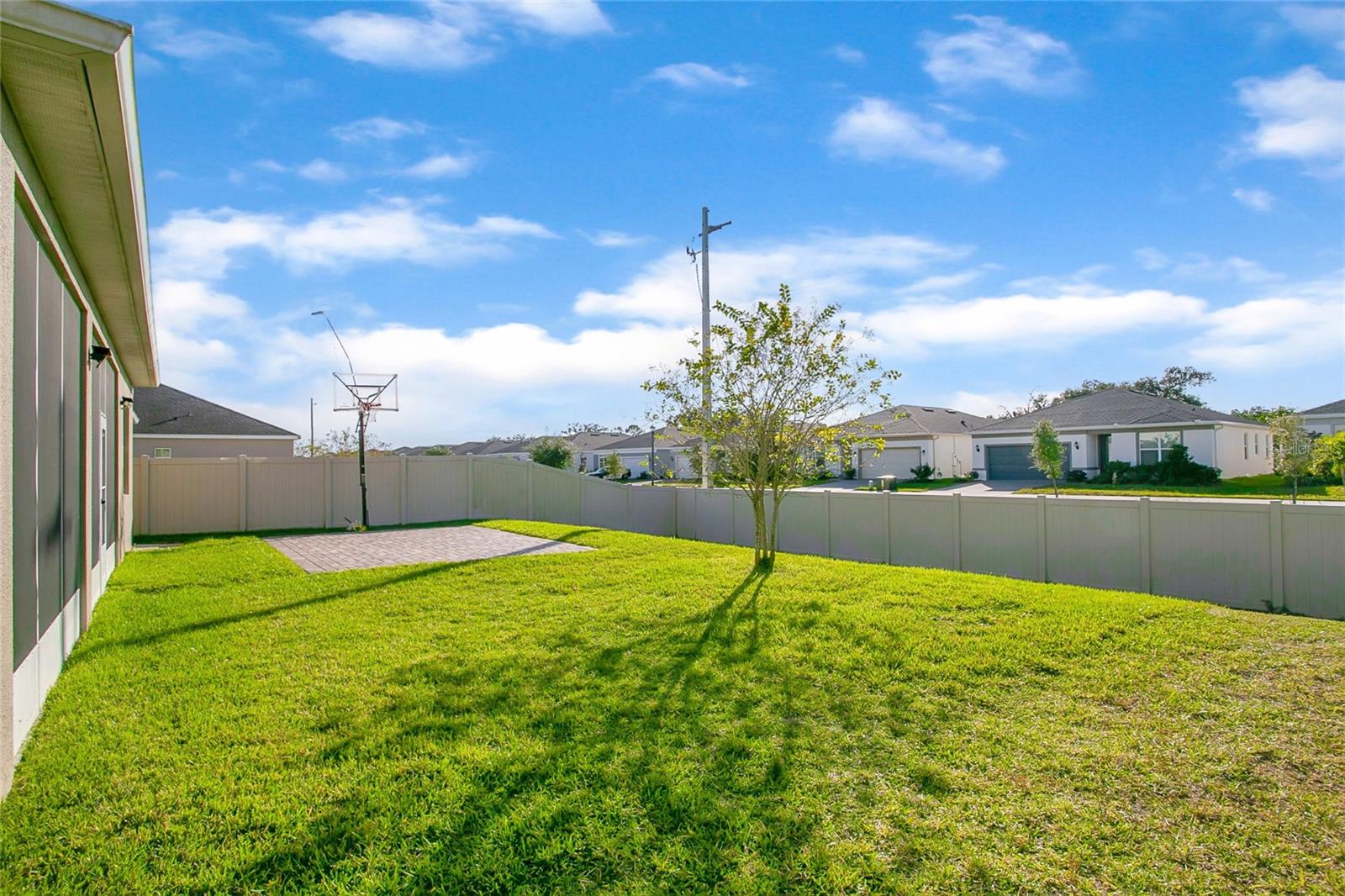 Image 33 of 38 For 5317 Jubiloso Drive