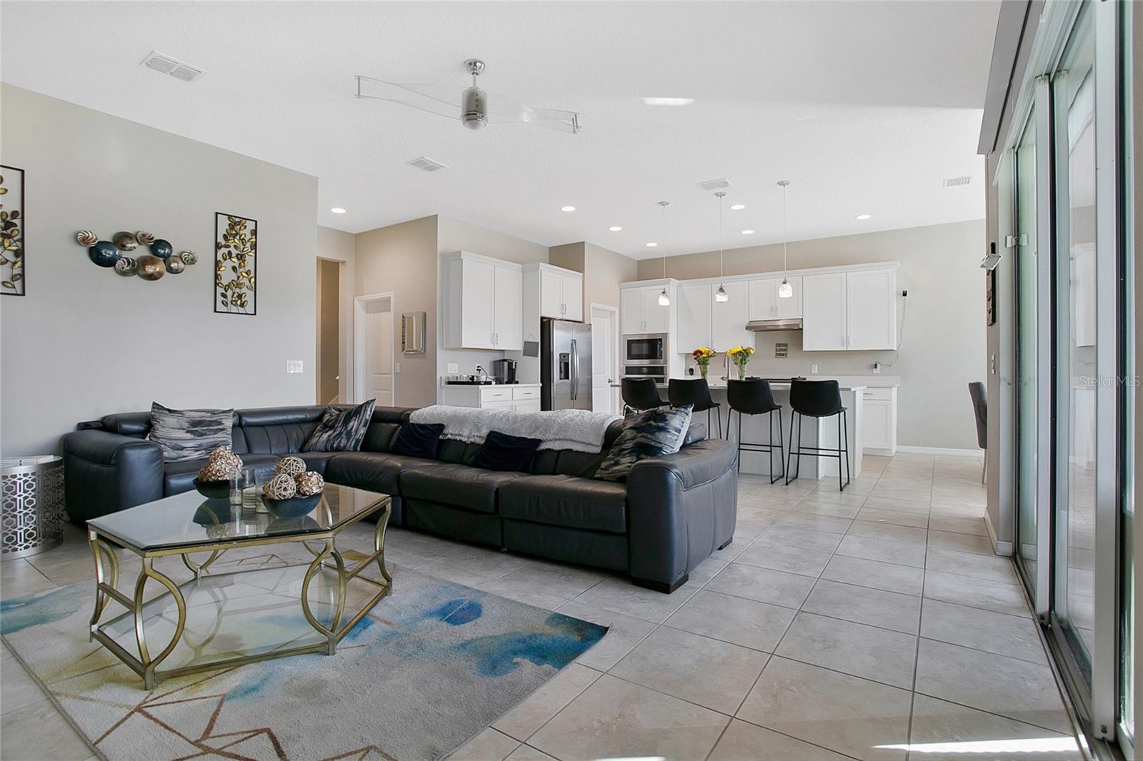 Image 9 of 38 For 5317 Jubiloso Drive