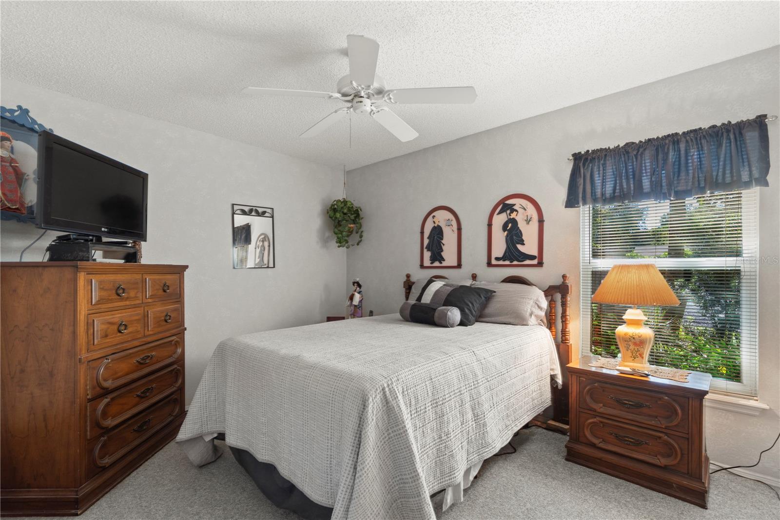 Image 25 of 38 For 143 Debary Drive