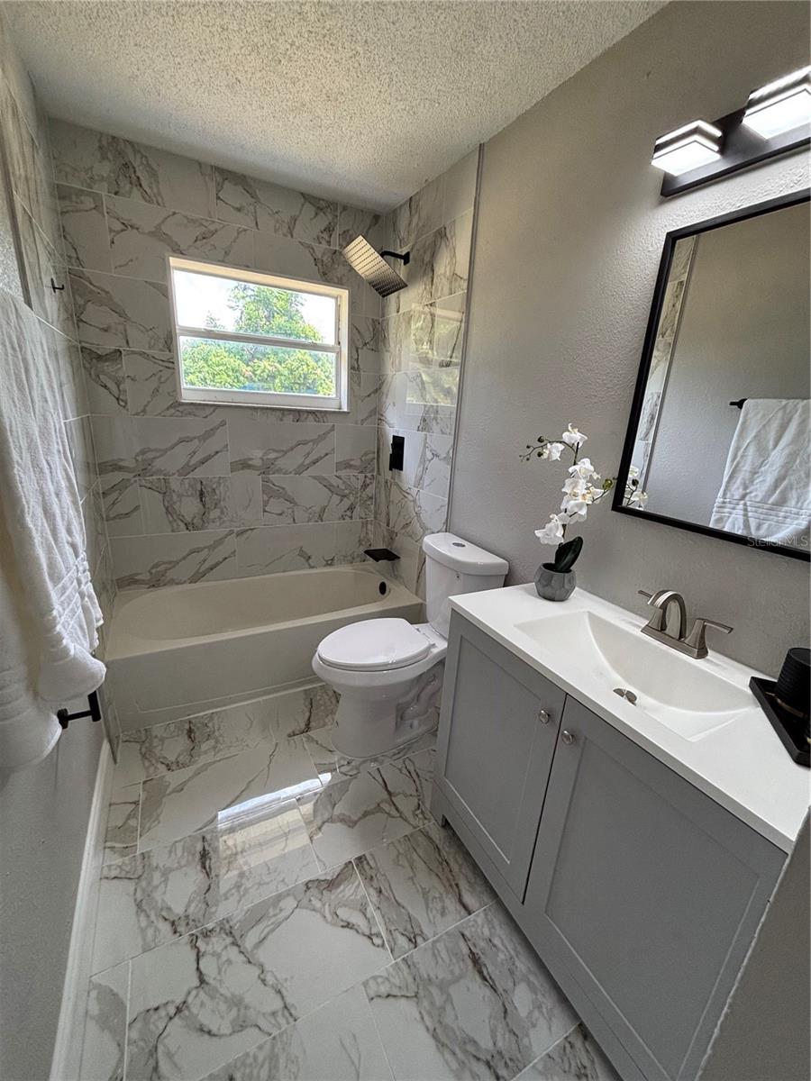 Image 10 of 16 For 1013 Carefree Cove Drive