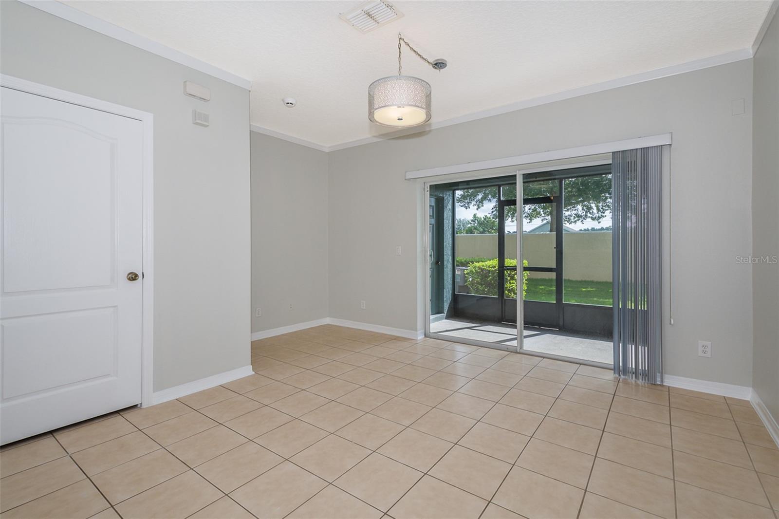 Image 10 of 20 For 3635 Wilshire Way Road 71